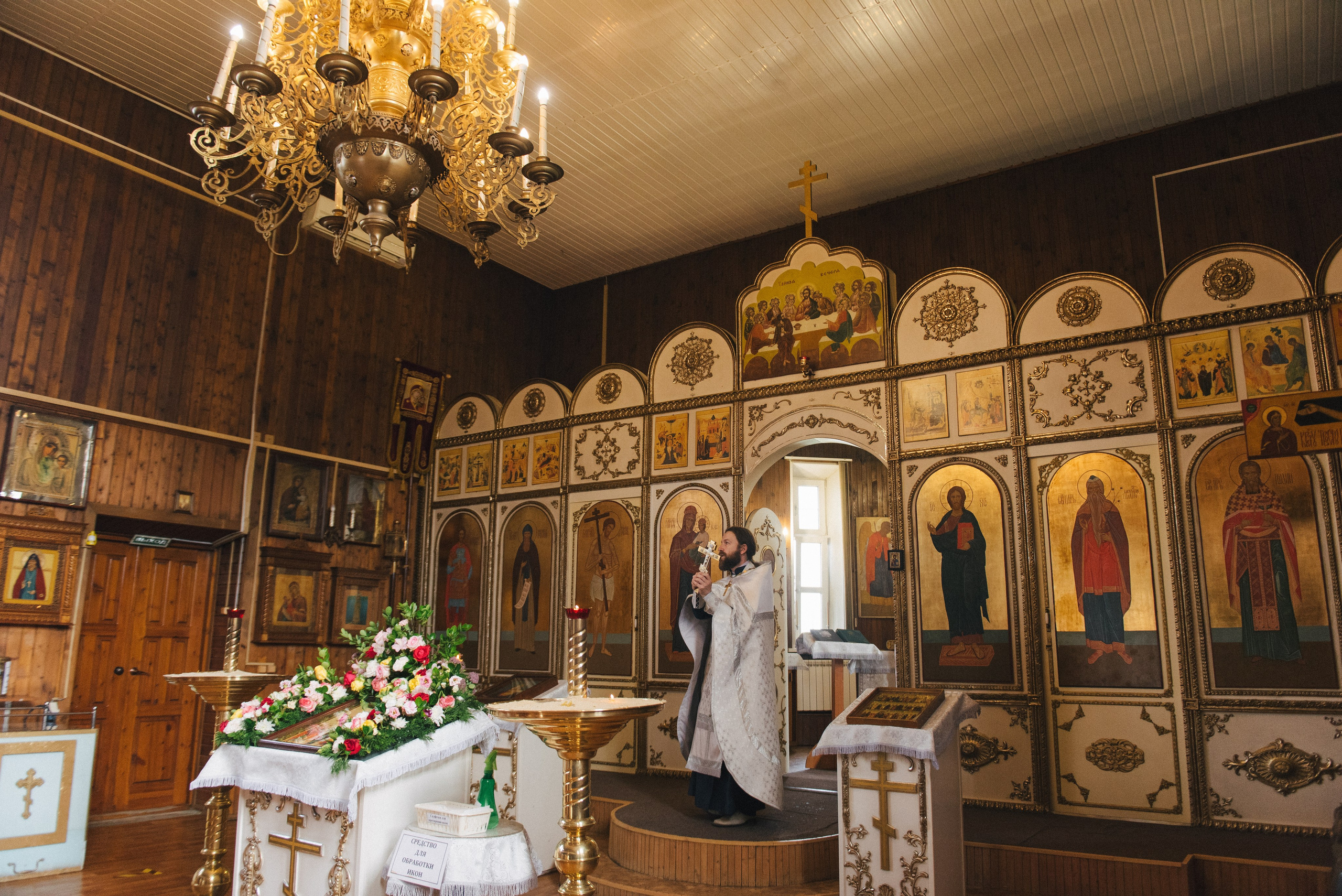 Венчание Никиты и Тони — Храм Иоанна Кронштадского. Свадебный и семейный фотограф Волгоград Москва