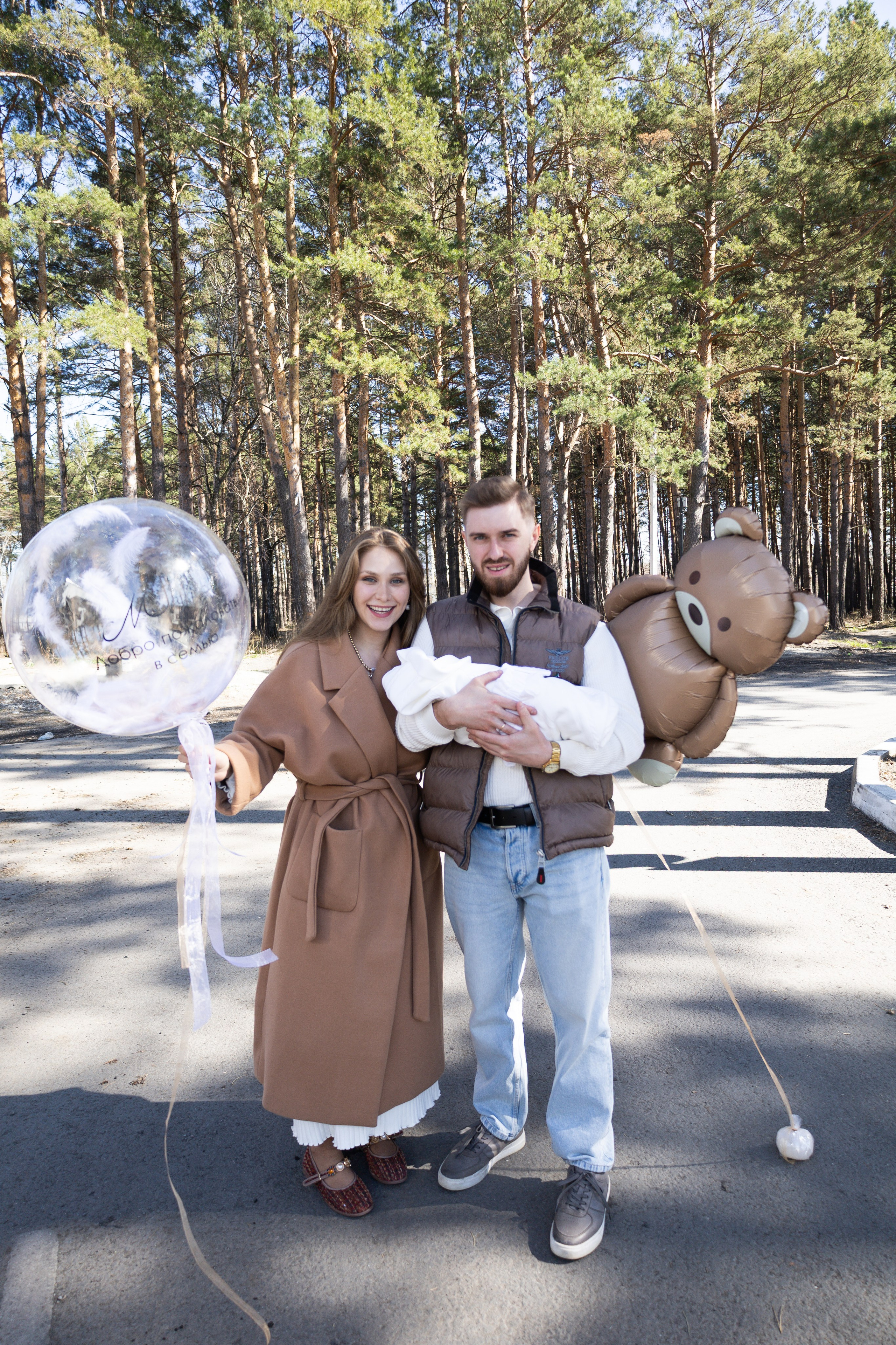 Выписка. Роддом № 7. Фотограф Березенская Ирина в Новосибирске