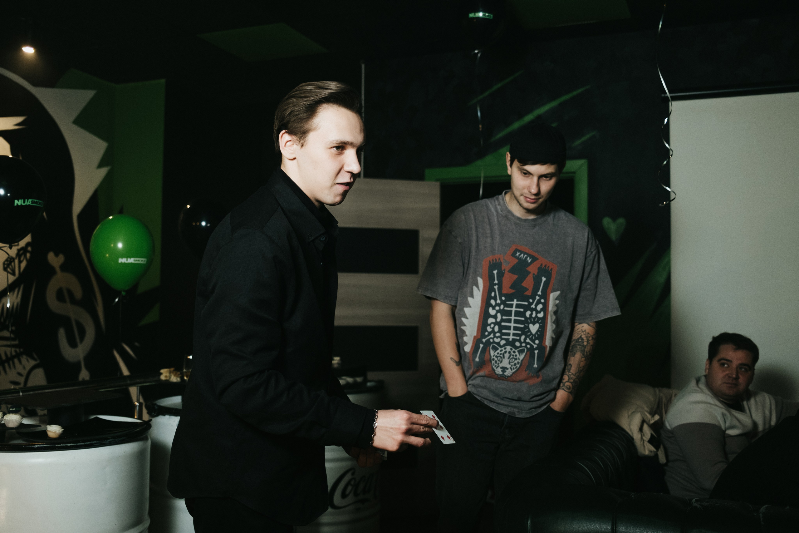 День рождения кальяной NUASMOKE 11 лет. Свадебный и репортажной фотограф Денис Ожигин в Краснодаре и Краснодарском крае