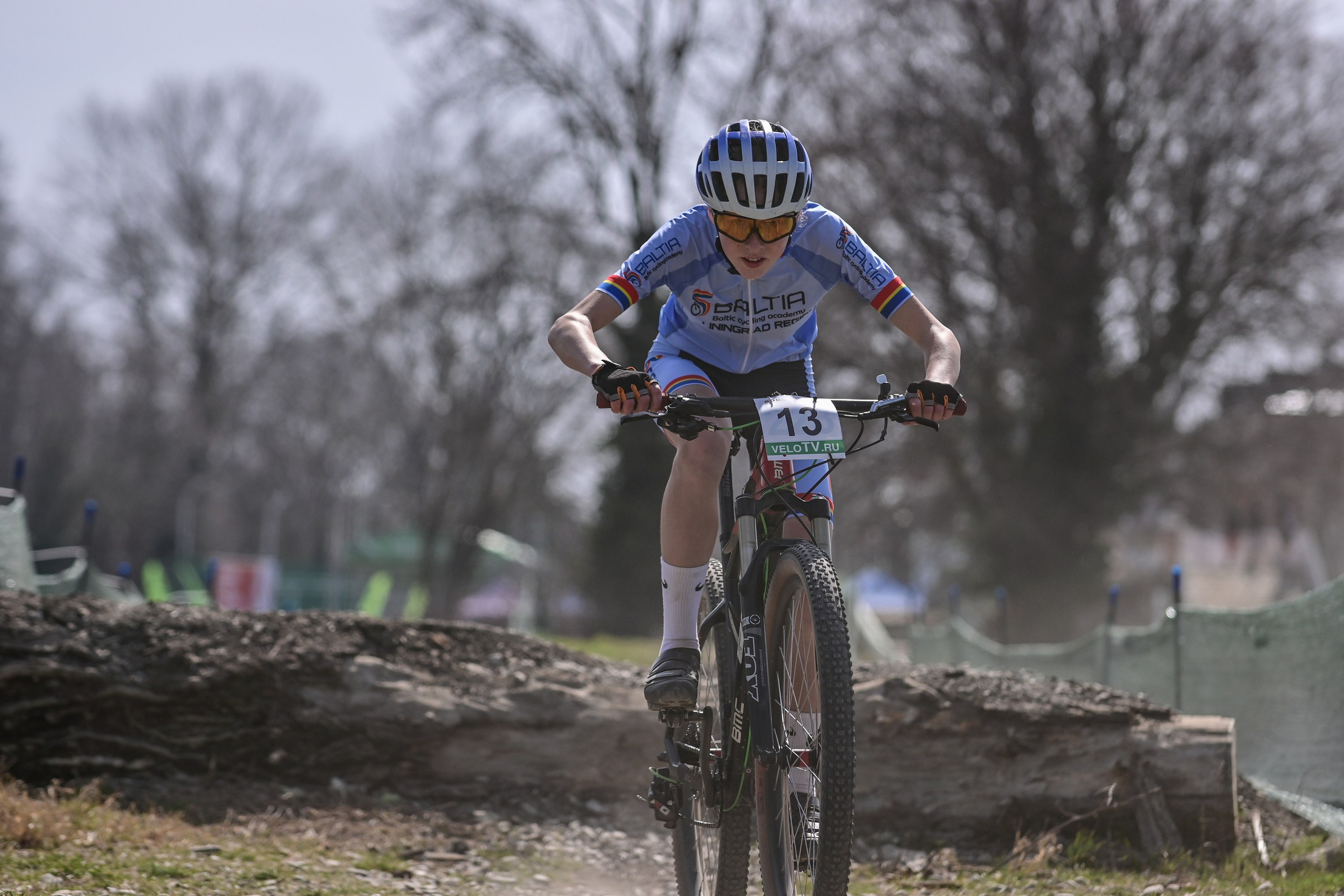 Маунтинбайк, кросс-кантри в Архипо-Осиповке 16 марта 2025. Спортивный фотограф, фотожурналист Павел Ларькин