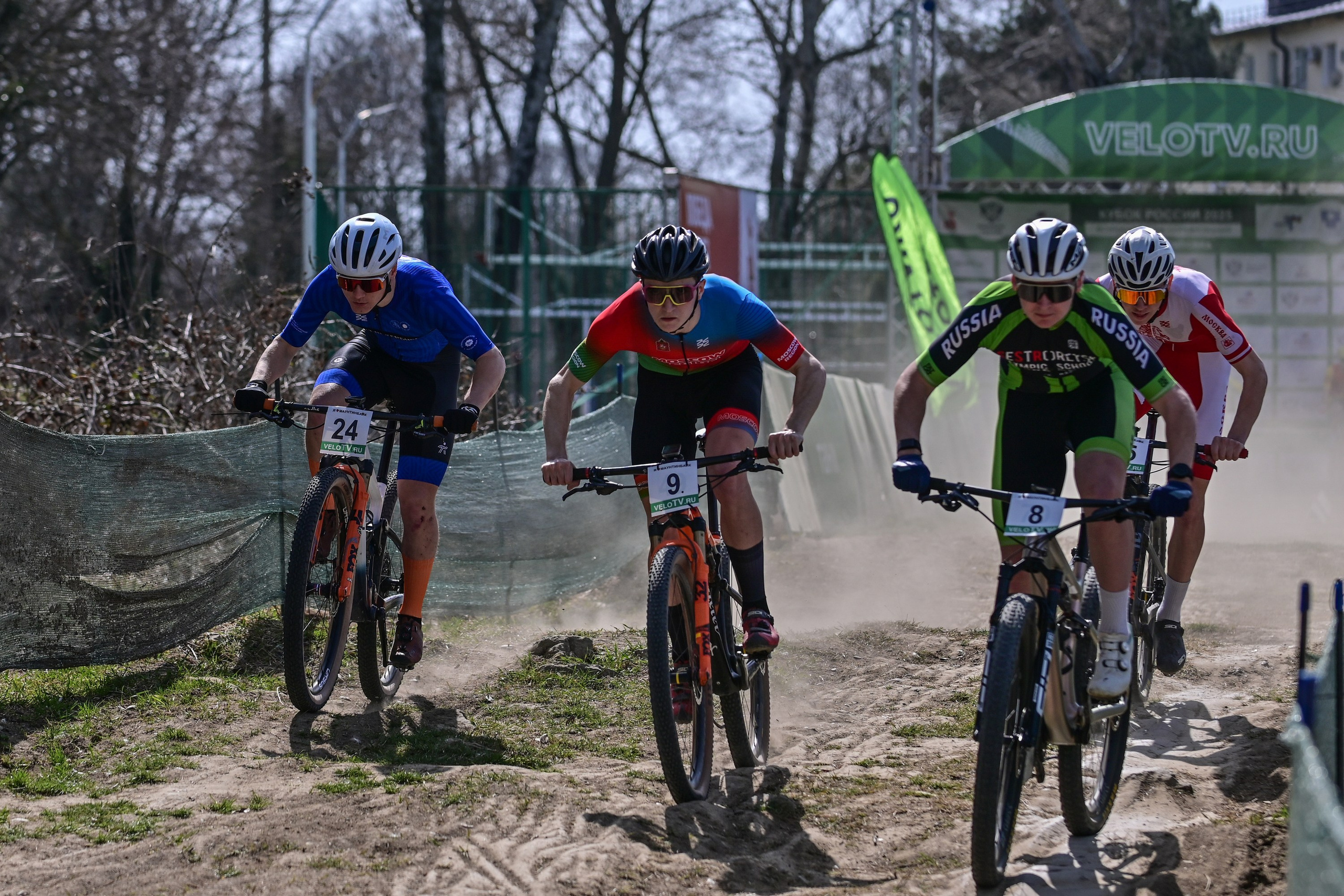 Маунтинбайк, кросс-кантри в Архипо-Осиповке 16 марта 2025. Спортивный фотограф, фотожурналист Павел Ларькин