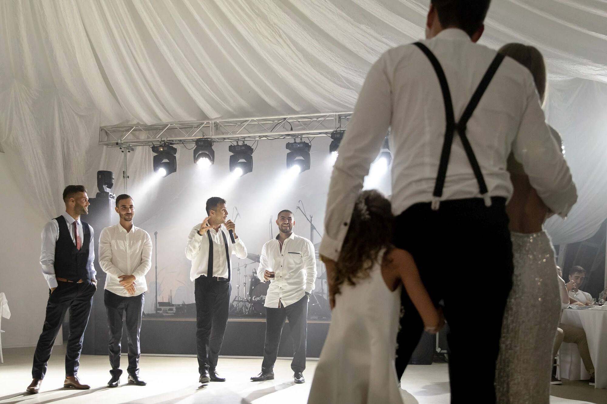 Стильная свадьба со сборами в гостинице Эрмитаж. Свадебный фотограф в Санкт-Петербурге и Москве Андрей Нестеров