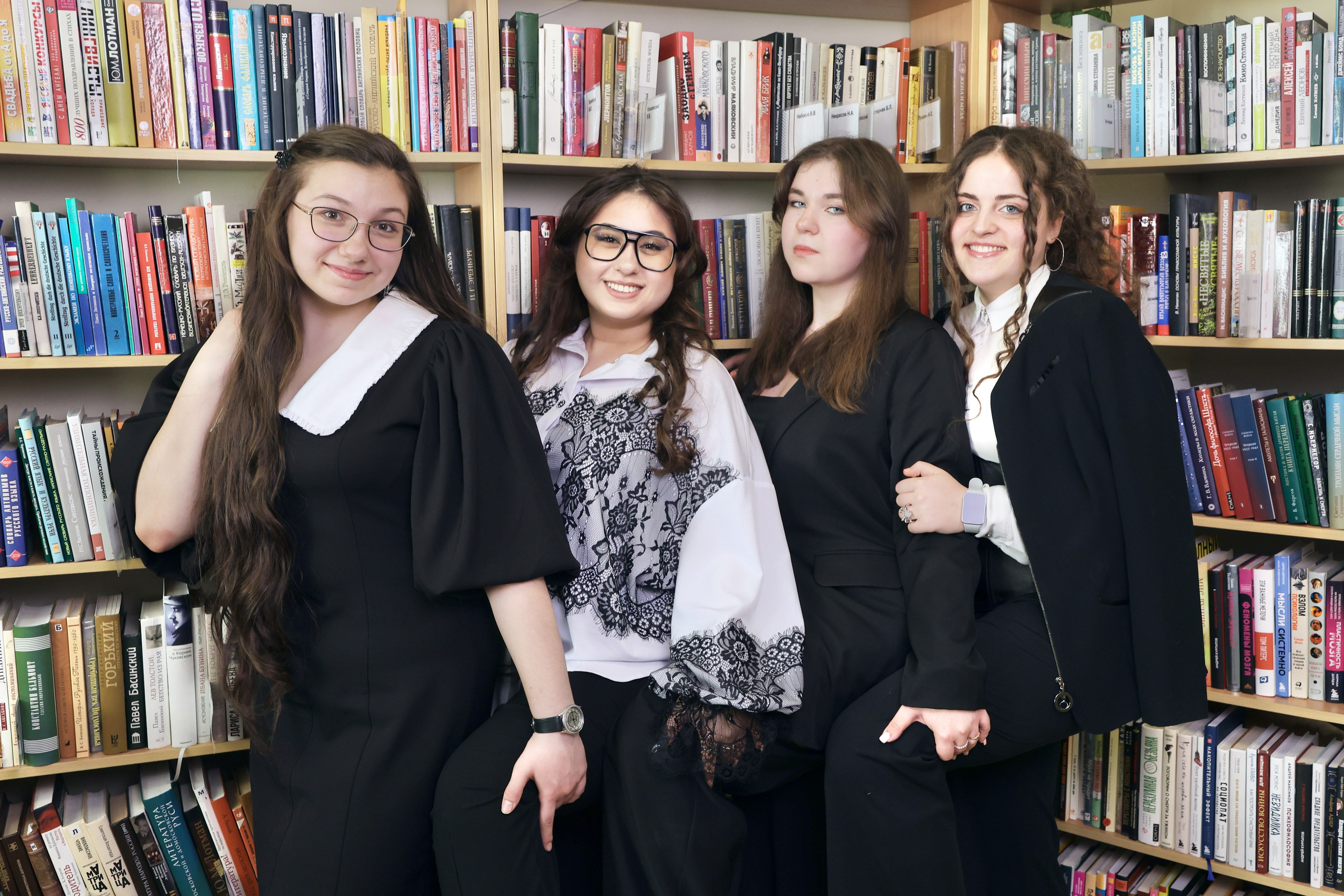 Съёмка в библиотеке. Школьные выпускные альбомы в Москве Марина Николаева