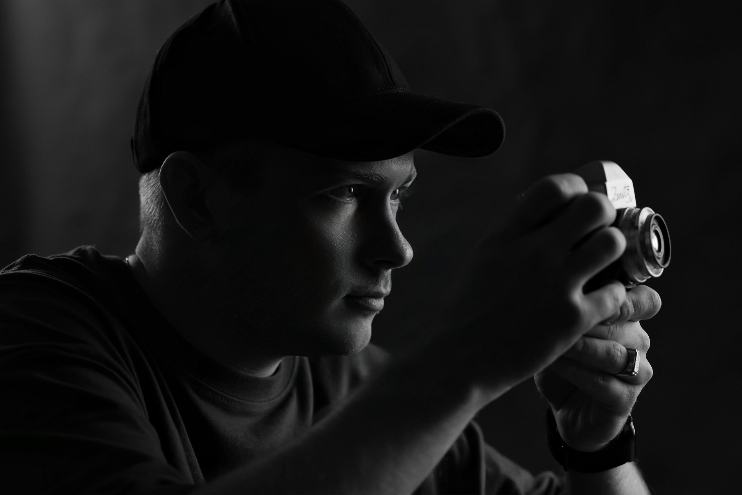 Евгений Петров фотограф