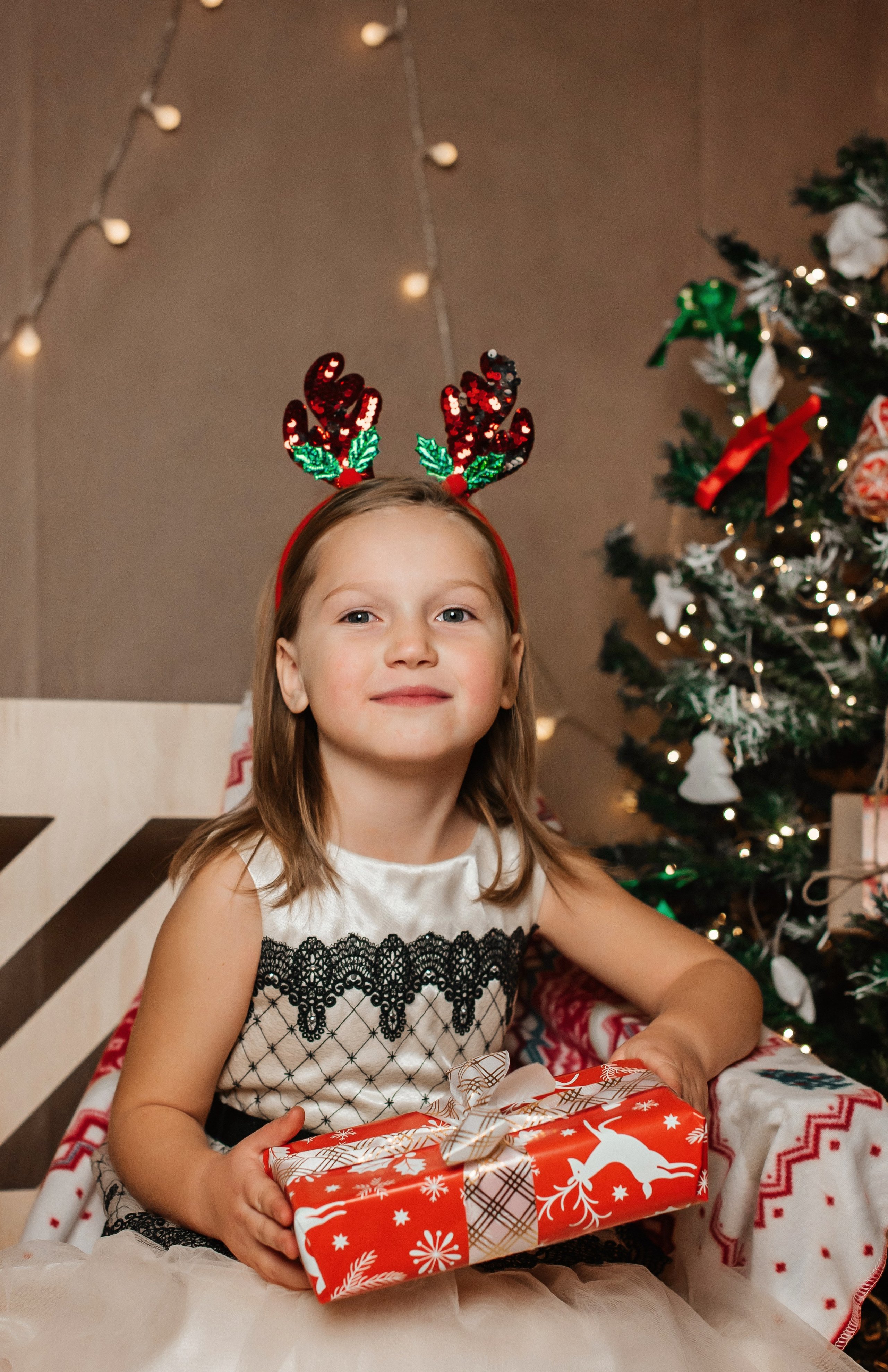 Интерьер и фото. Детский и семейный фотограф выпускной альбом Приморско-Ахтарск