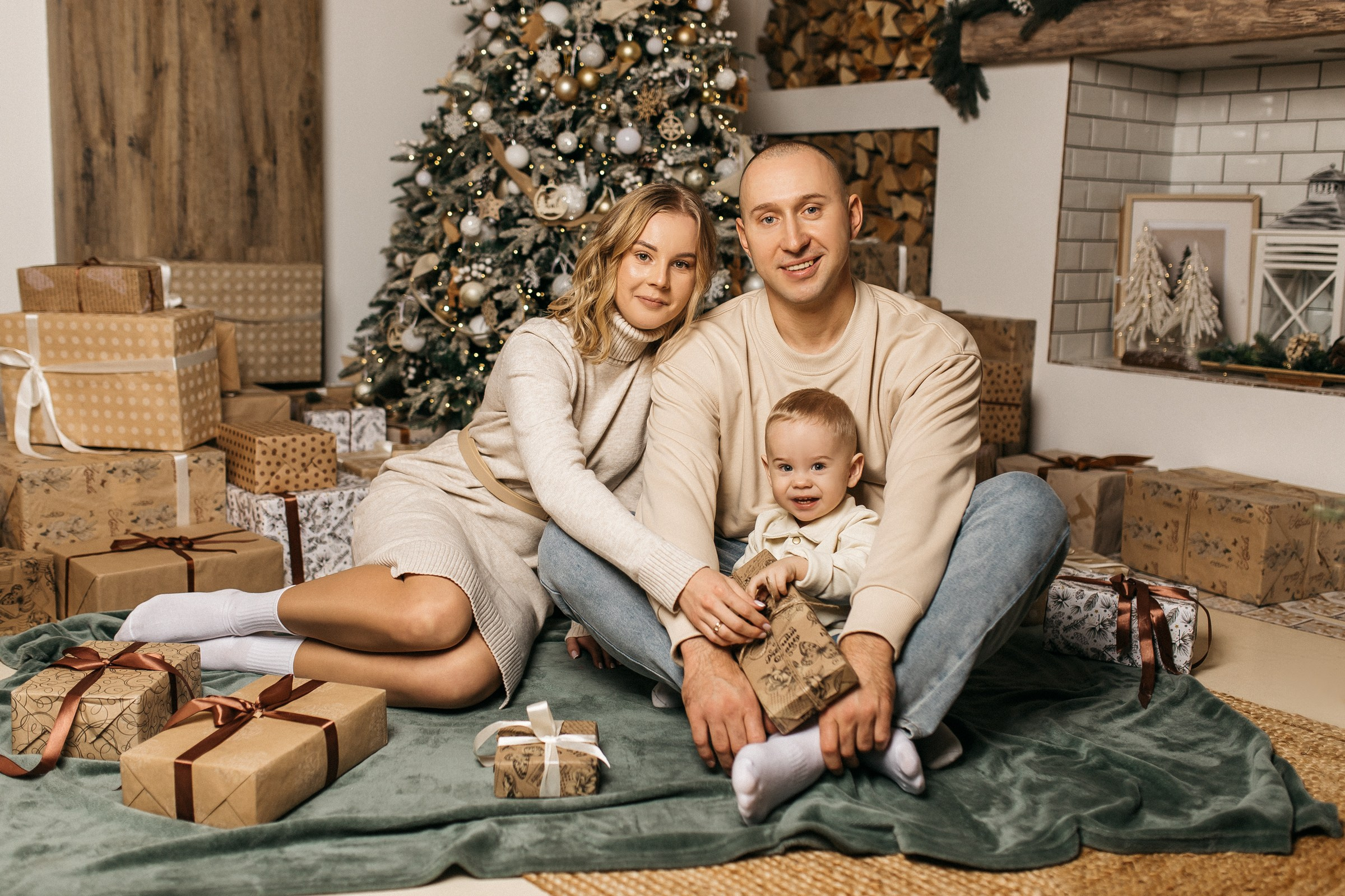 Новогодние фотосессии в фотостудиях Питера