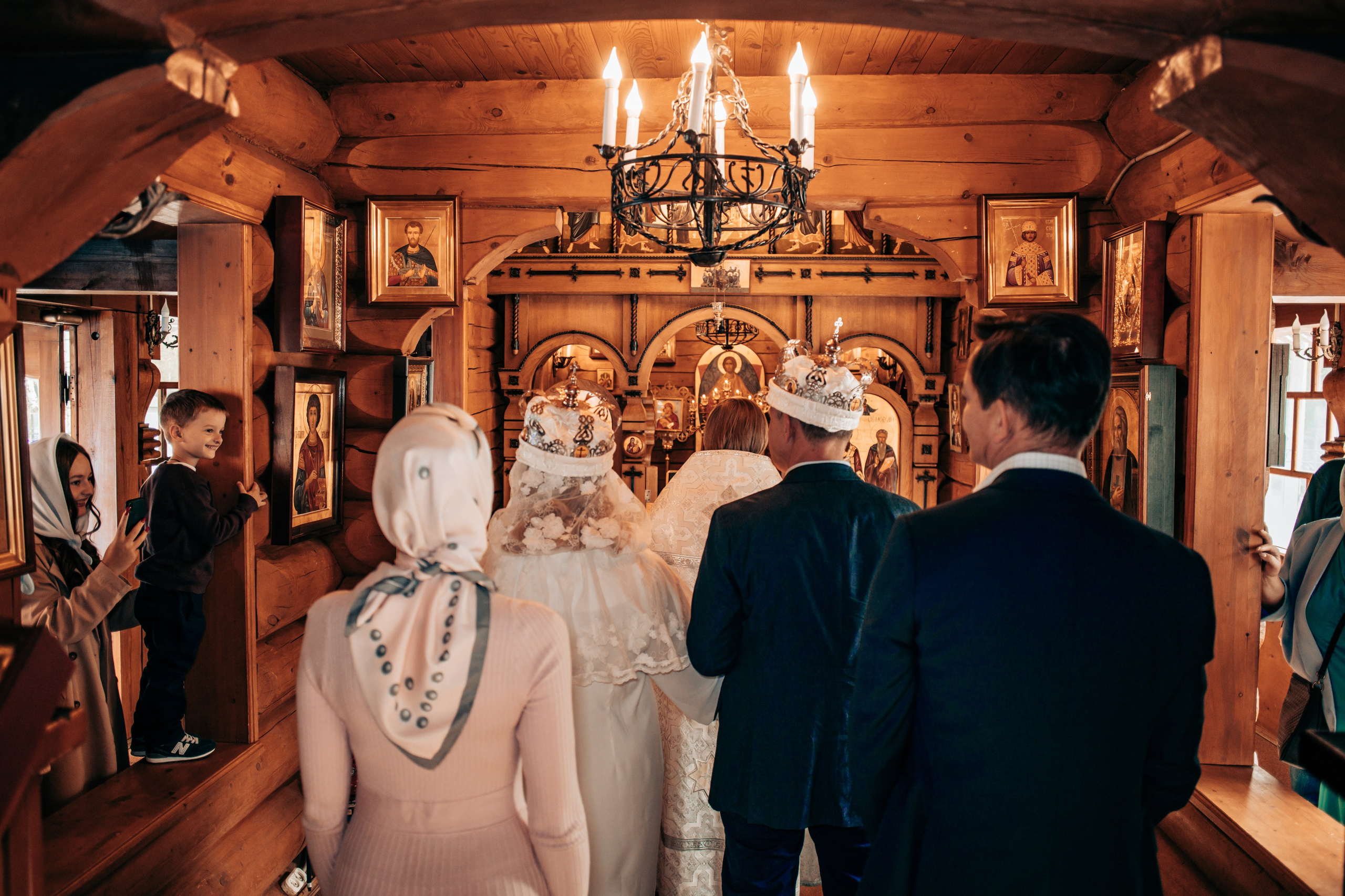 Таинства крещения и венчания. Свадебный и семейный фотограф и видеограф Александр в Москве и Московской Области