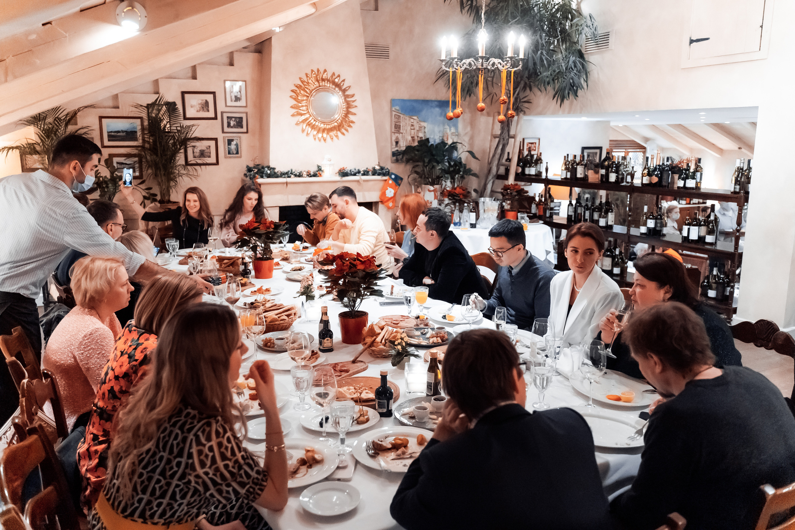 Фото отчёт с корпоративного ужина в ресторане — «Кантинетта Антинори». Свадебный и Репортажный фотограф в Москве — Шестак Константин