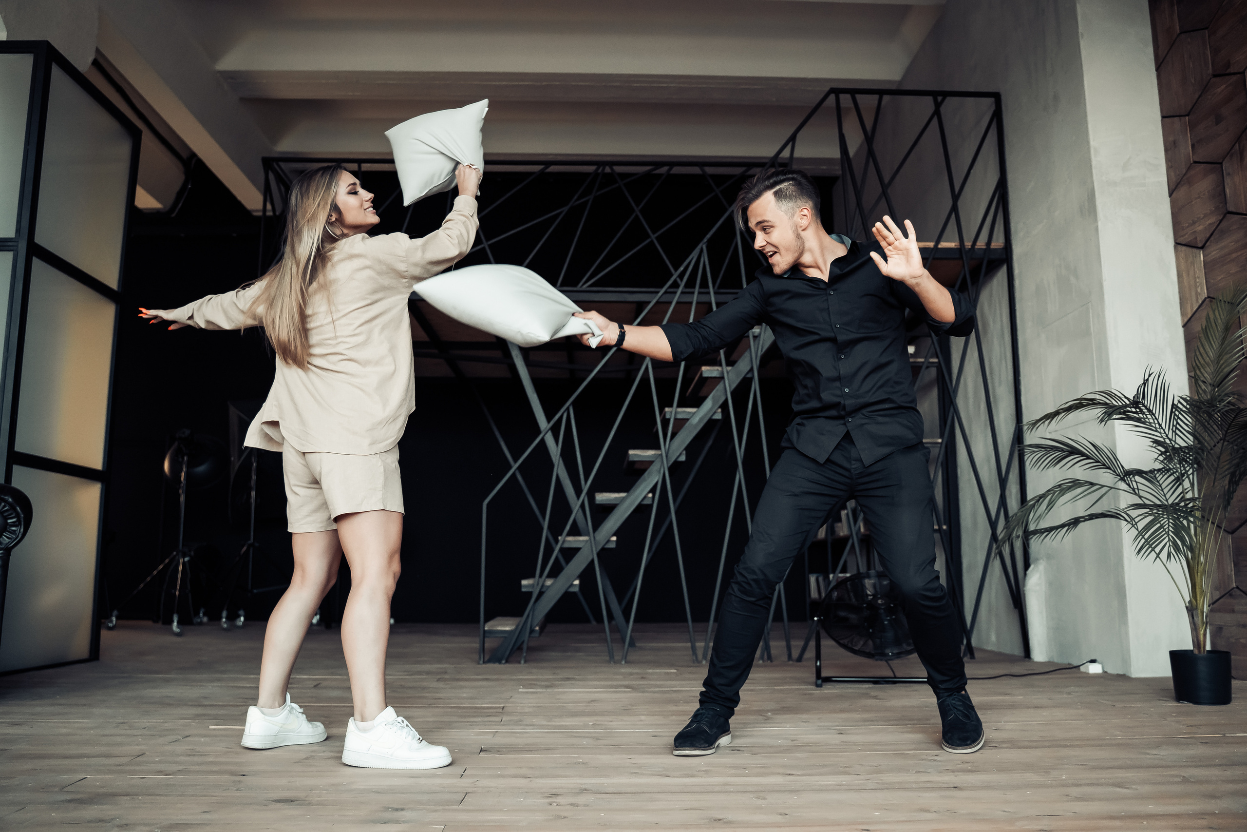 Фотосессия молодых в Москве. Свадебный и Репортажный фотограф в Москве — Шестак Константин