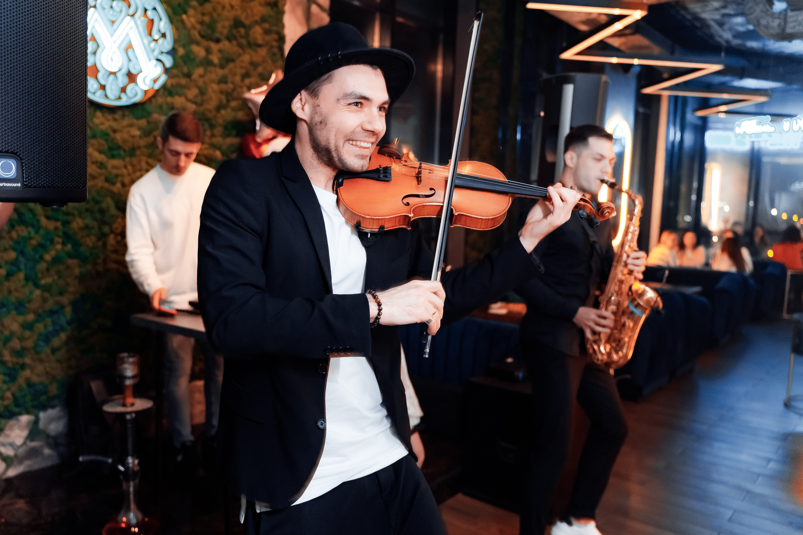 Мята Lounge. Свадебный и Репортажный фотограф в Москве — Шестак Константин