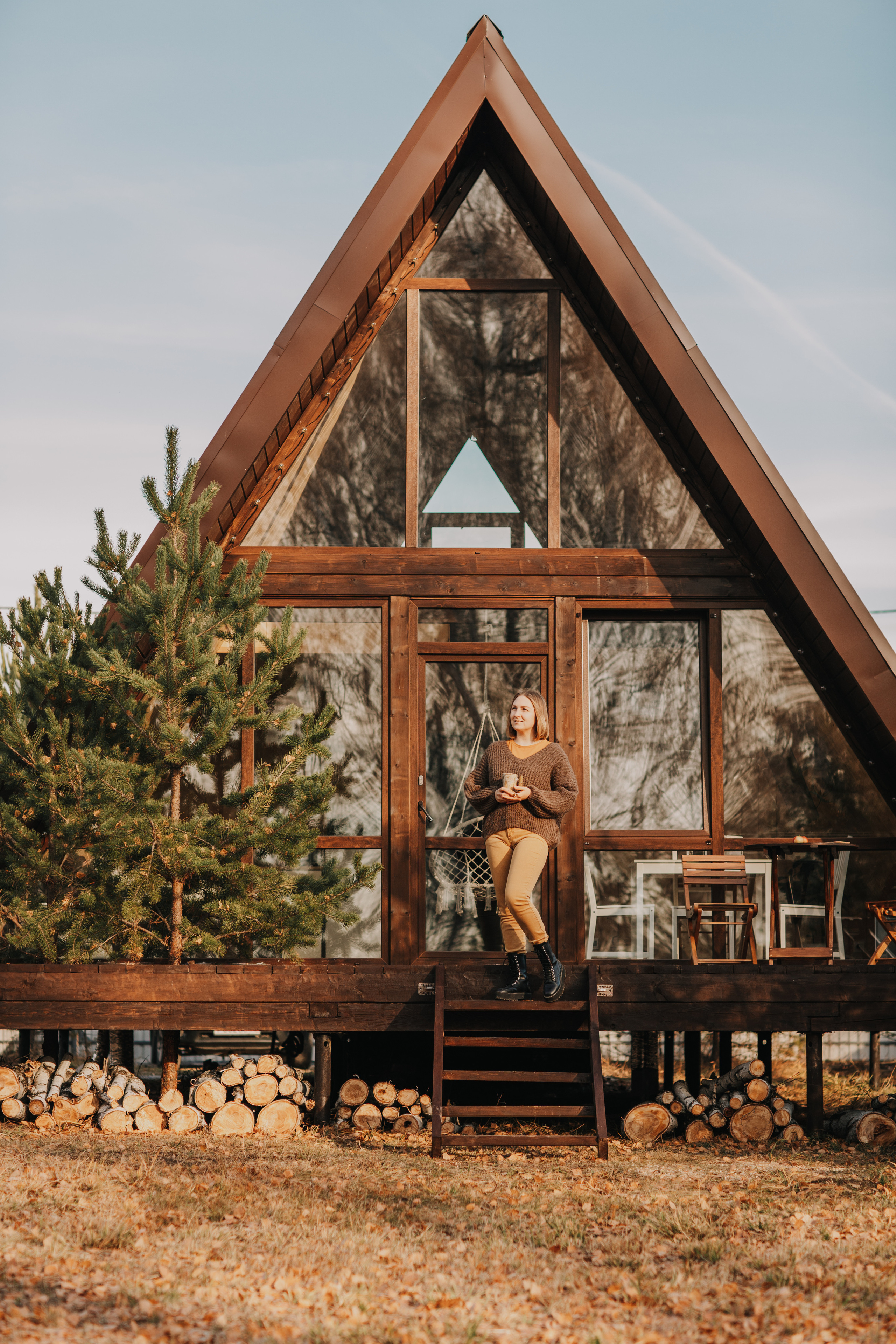 Шалаш у леса, Тюмень. Свадебный и семейный фотограф. Фототуры по всему миру