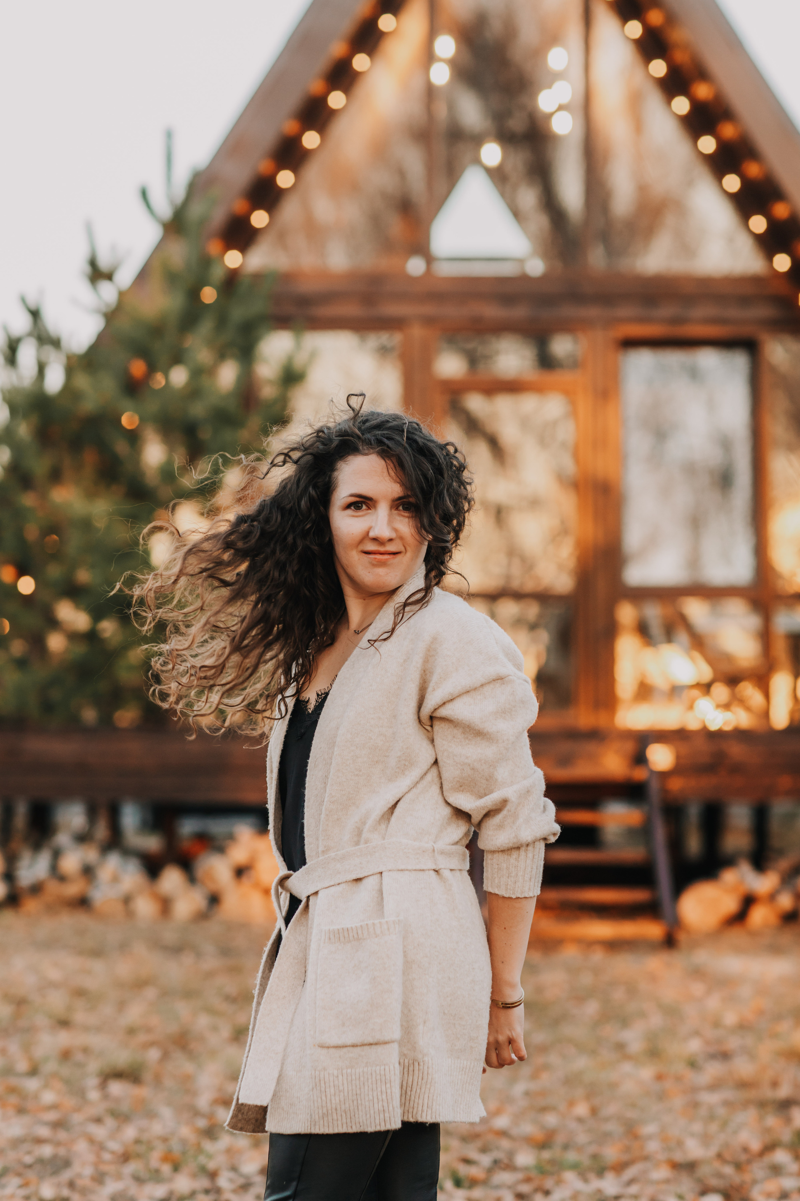 Шалаш у леса, Тюмень. Свадебный и семейный фотограф. Фототуры по всему миру