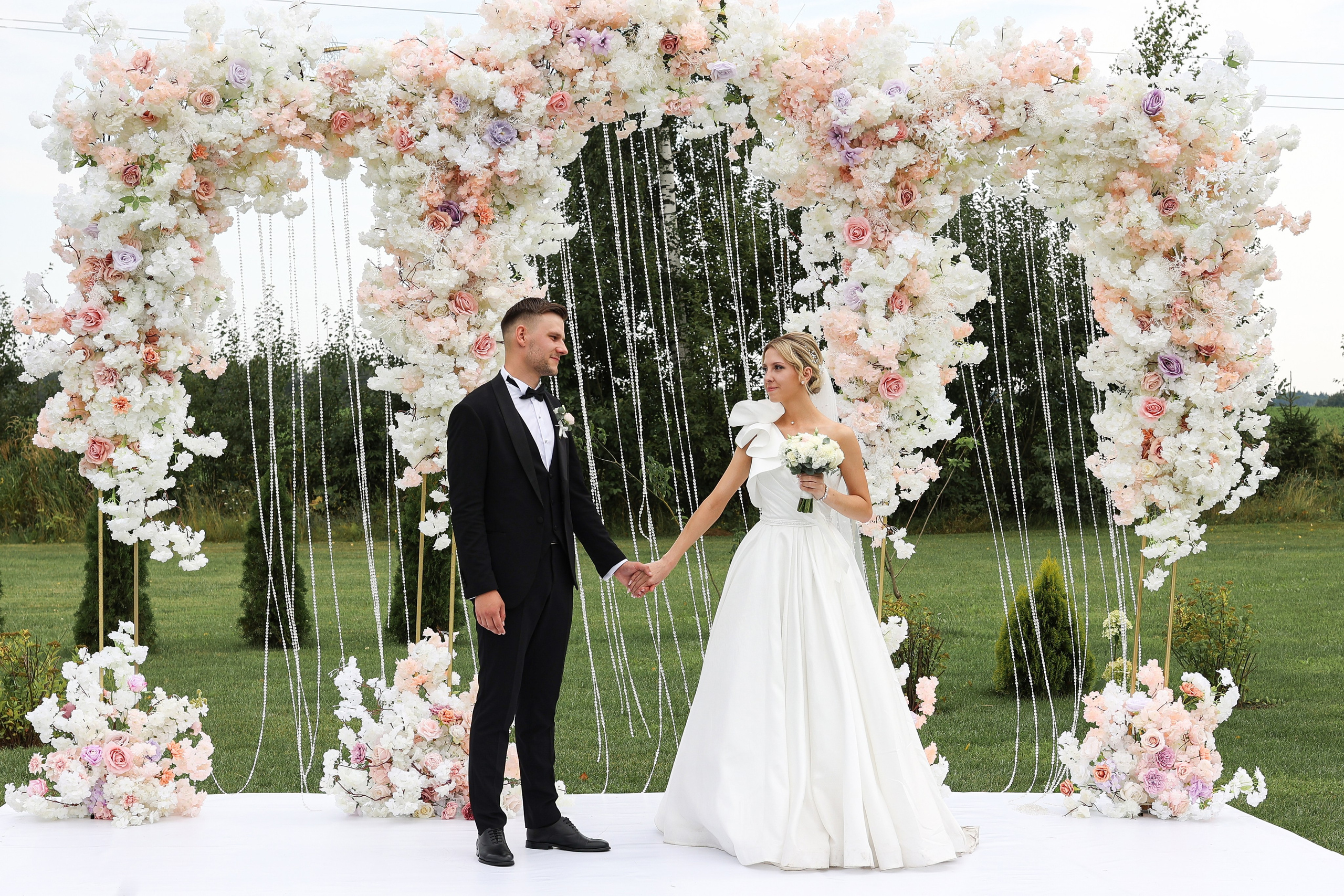 Ярик и Полина. Свадебные фотограф и видеограф в Минске Голдосовы Марина и Вадим