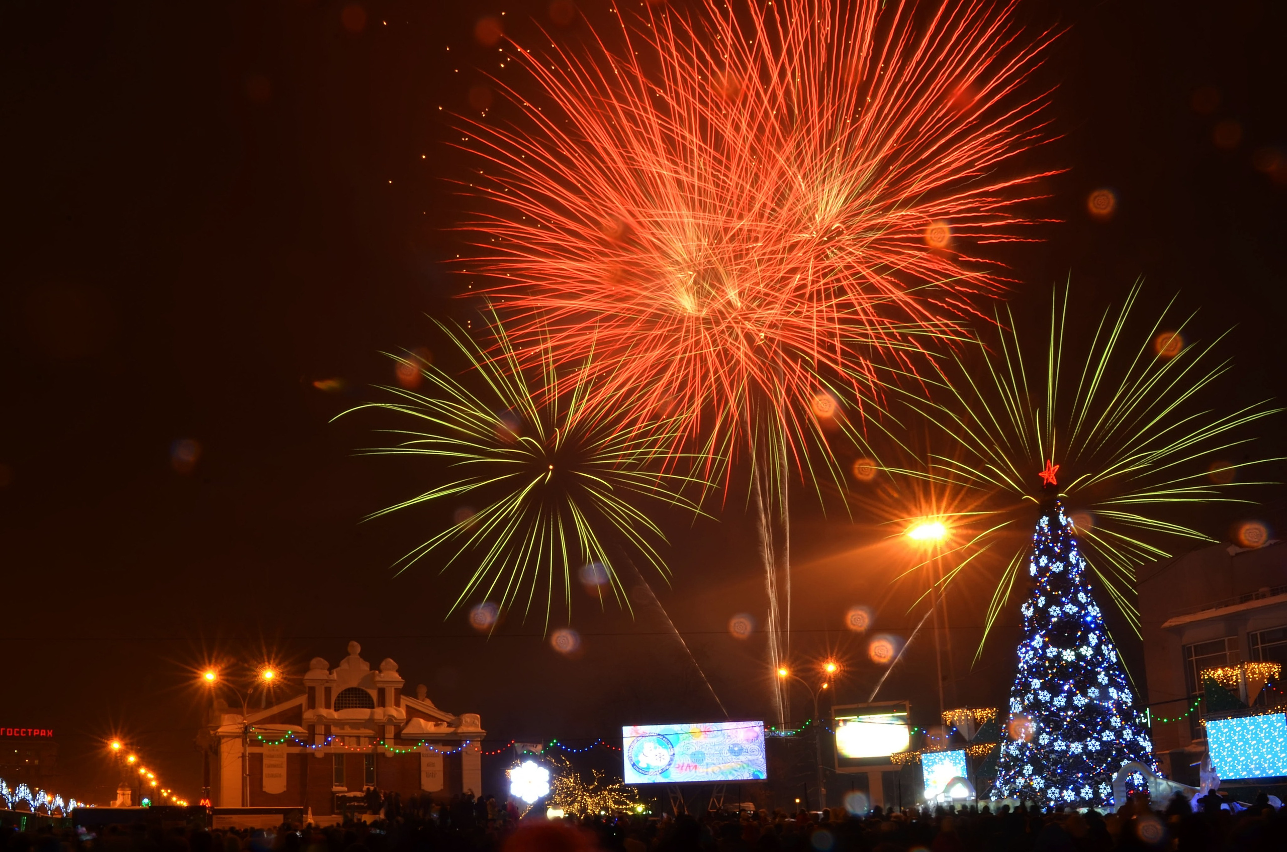 Город. Пейзаж. Природа. Салют. Репортажный и детский фотограф в Новосибирске
