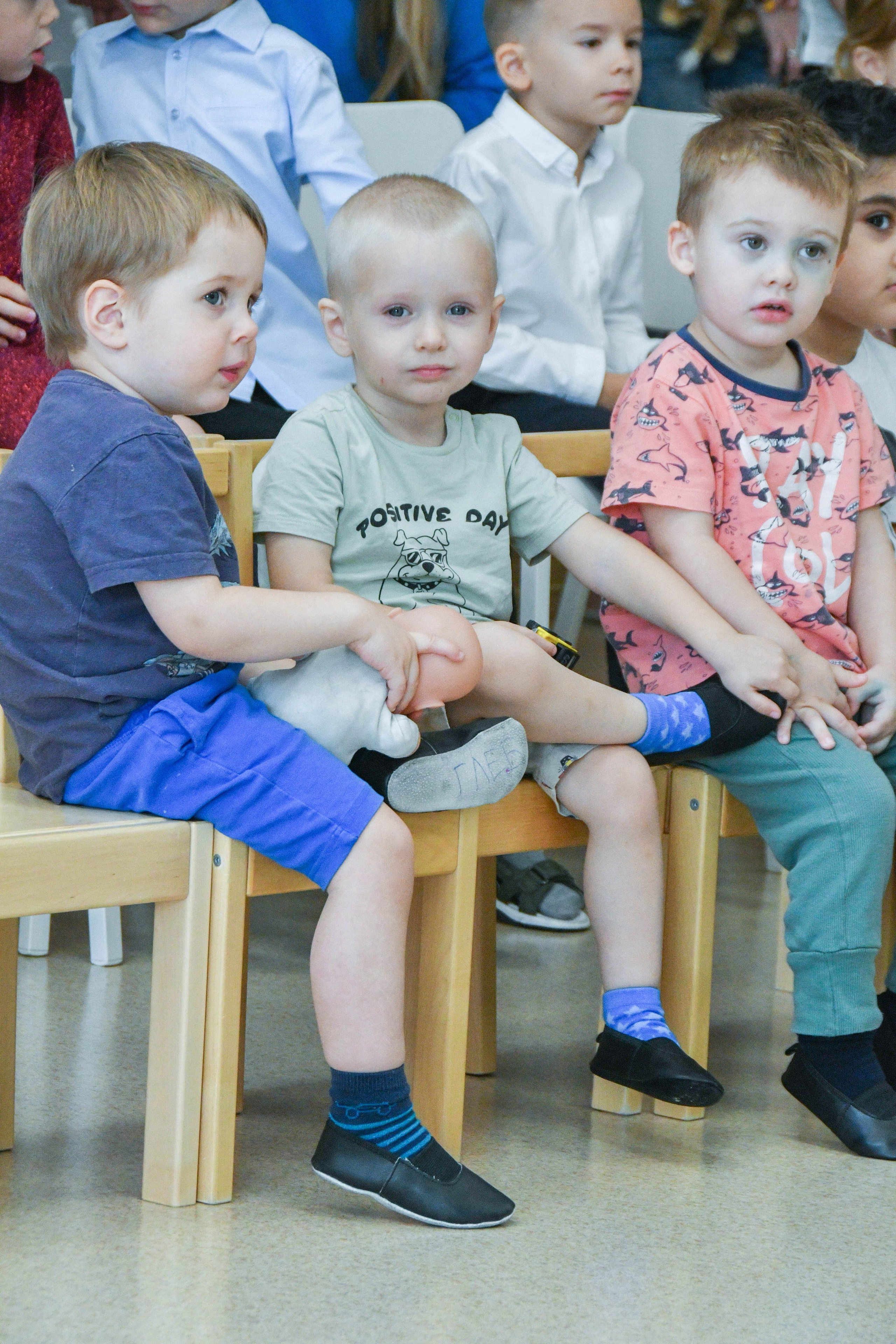 2023 г. День дошкольного работника и прогулка. Репортажный и детский фотограф в Новосибирске