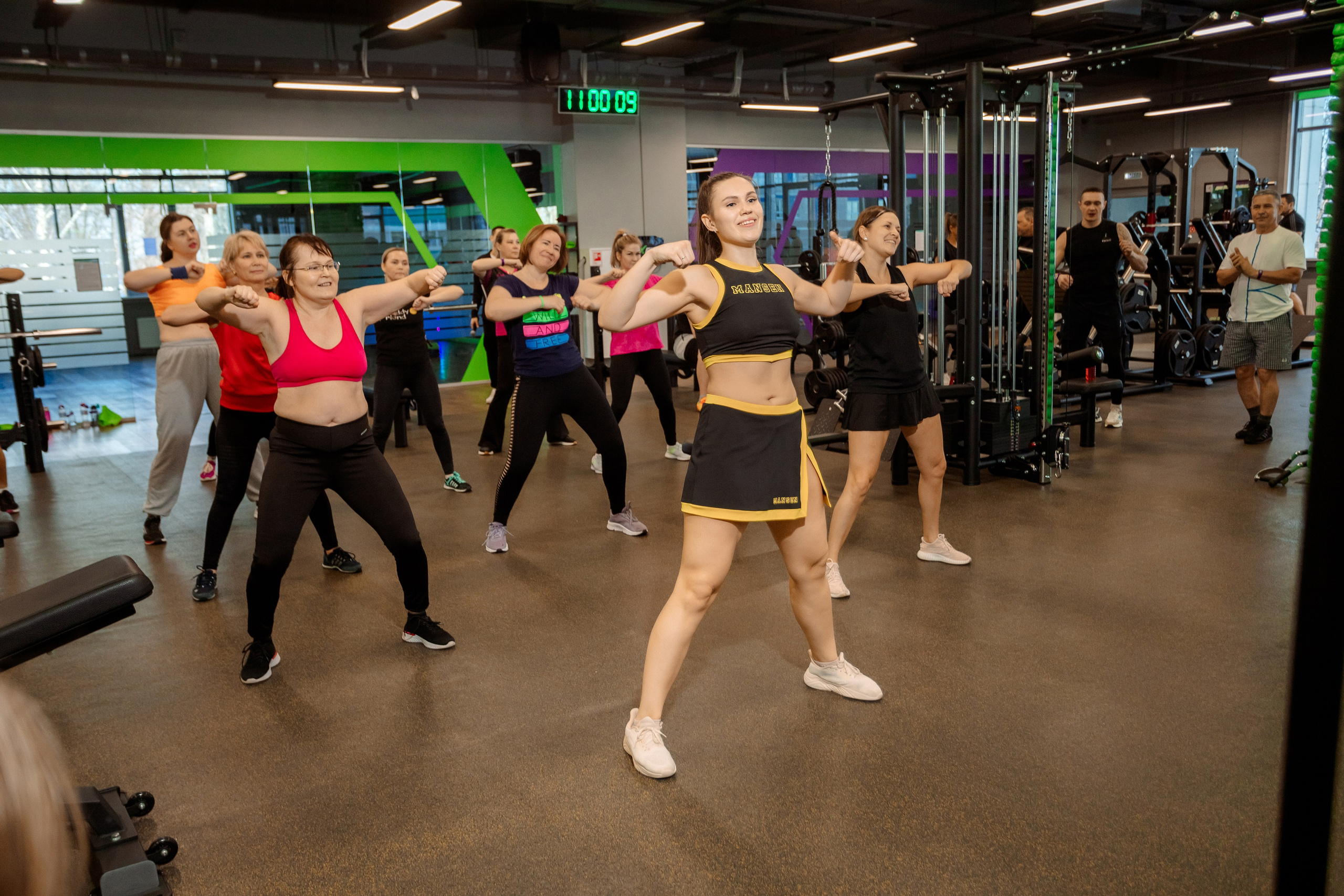 РЕПОРТАЖ: ФИТНЕСС-КЛУБ X-FIT. Профессиональный фотограф в Ижевске Леша Петров