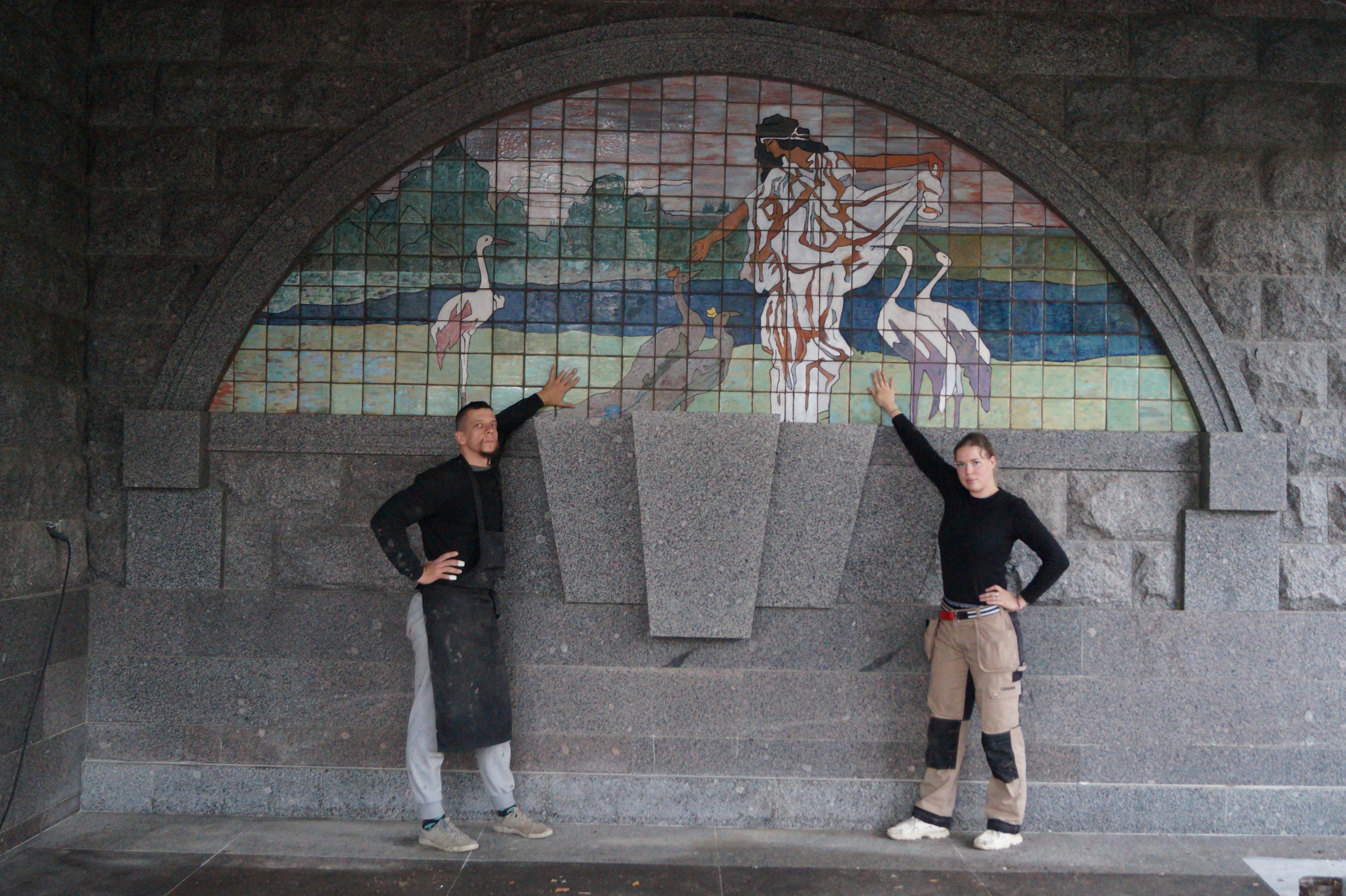 Поклонение Природе. Витраж и мозаика на заказ в Санкт-Петербурге