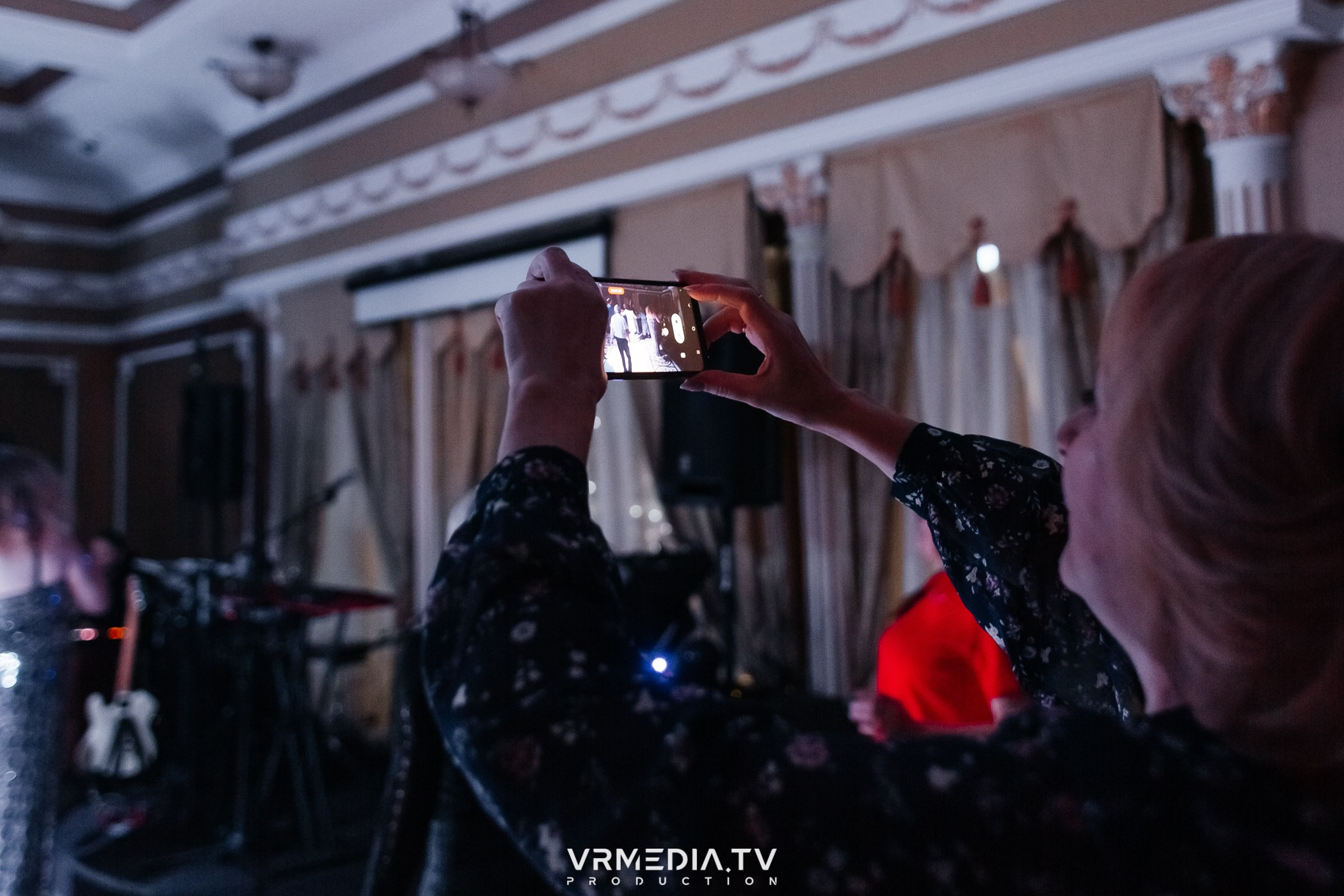 ПЯТНИЦА ДЛЯ ДРУЗЕЙ в ресторане «Империя»