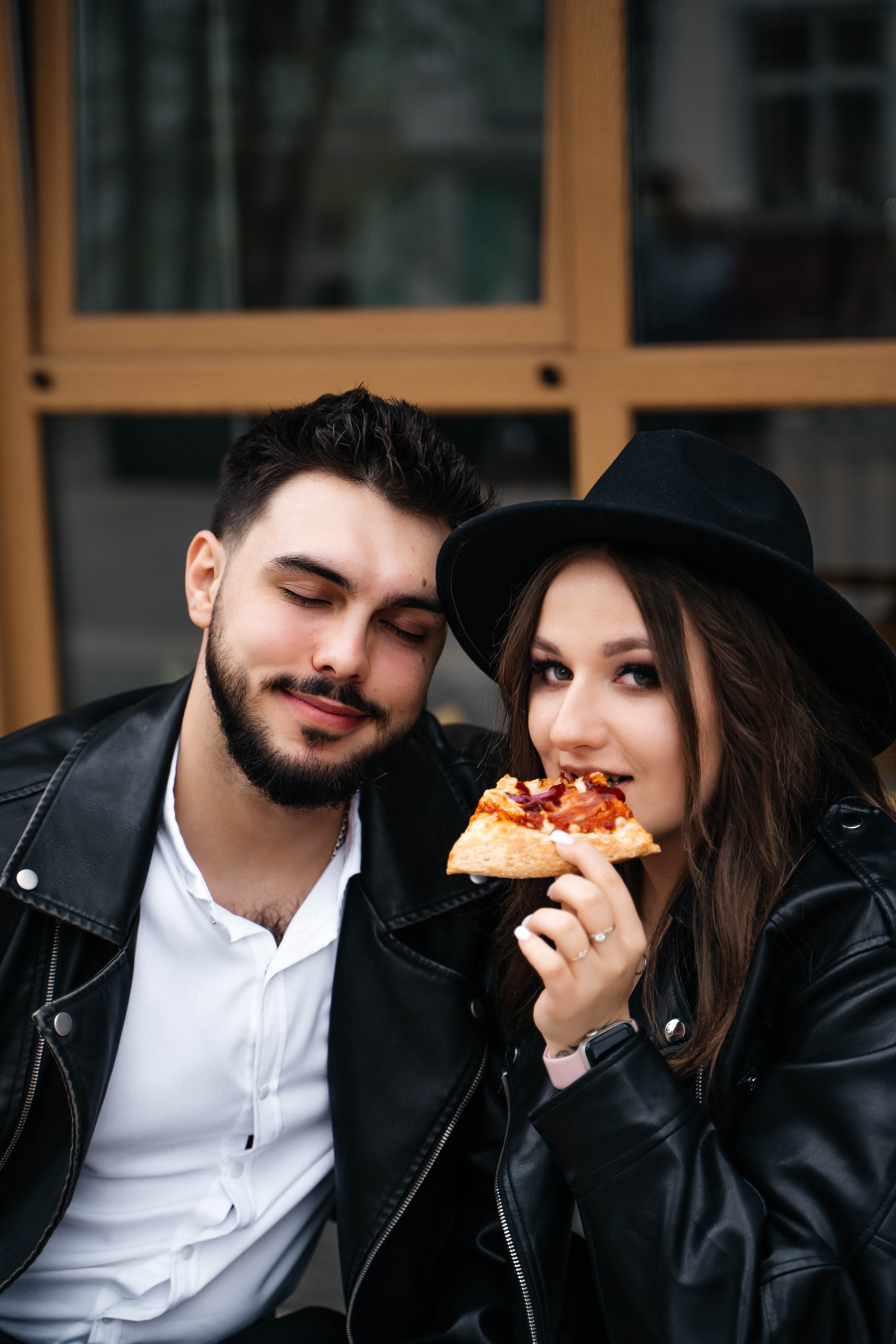 Никита и Лика — дождь, гранж, любовь. Свадебный и семейный фотограф