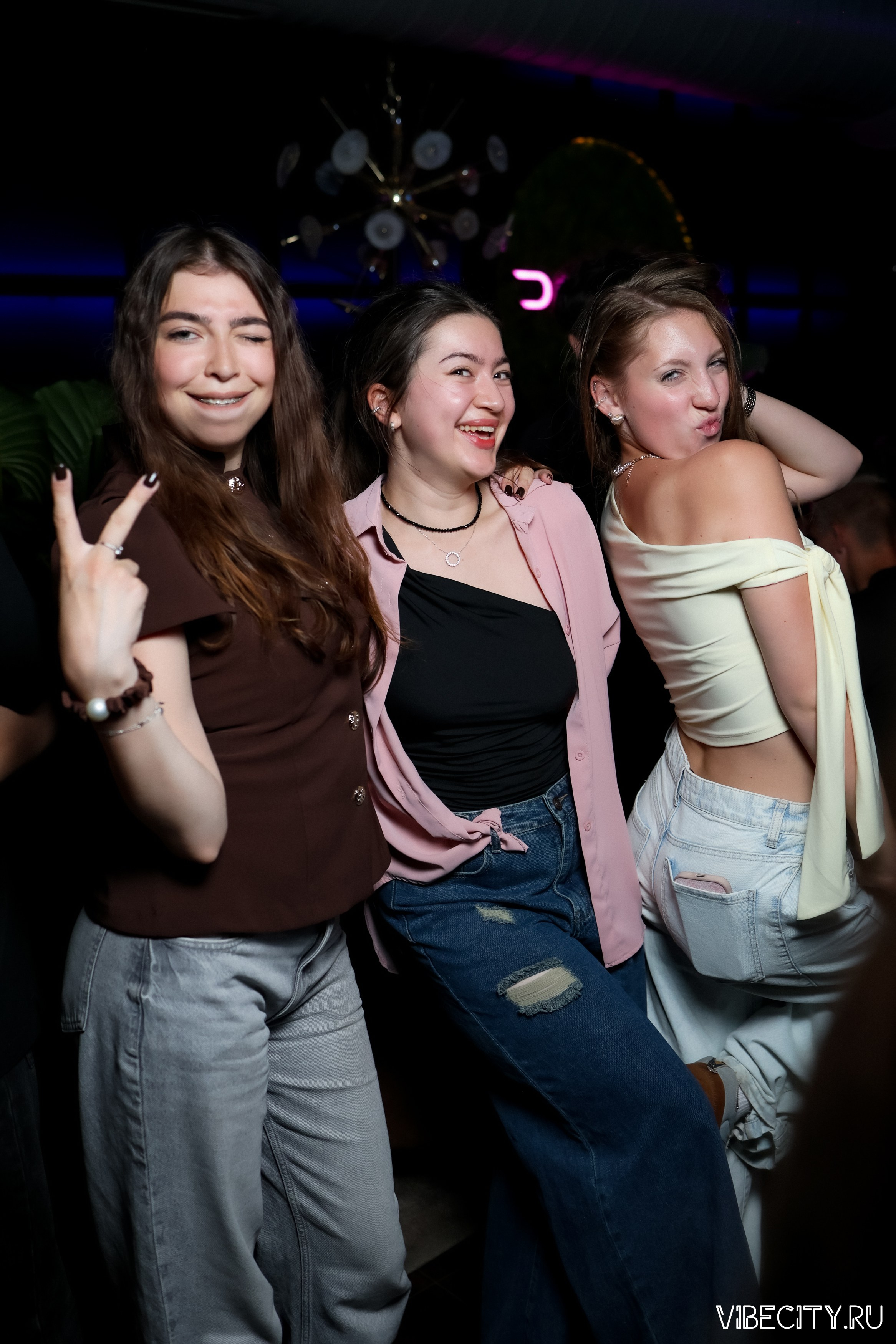 DOUBLE U. VIBECITY.RU Вайб Сити Ру Фоторепортажи Фотоотчеты Калининград