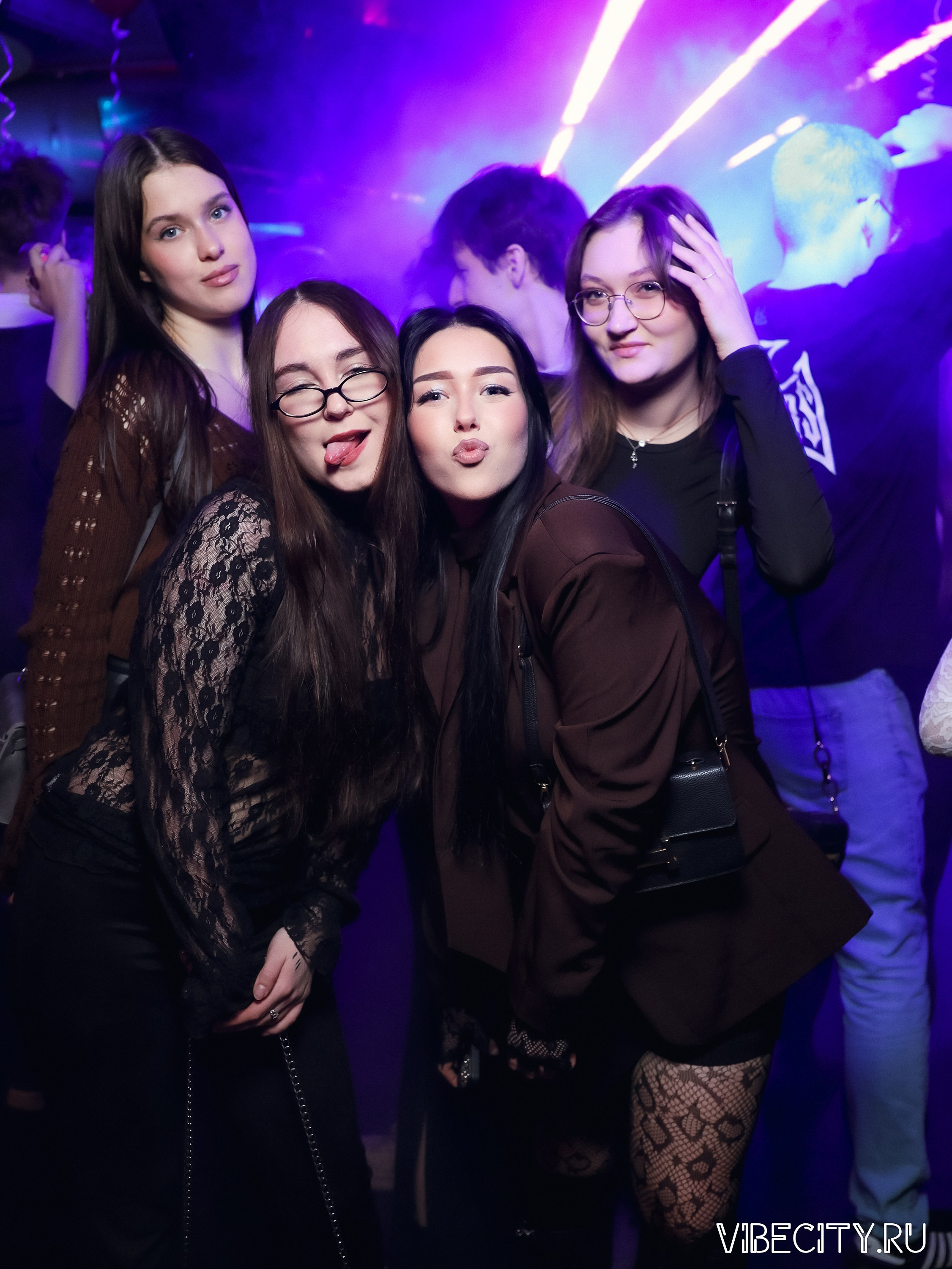 DOUBLE U. VIBECITY.RU Вайб Сити Ру Фоторепортажи Фотоотчеты Калининград