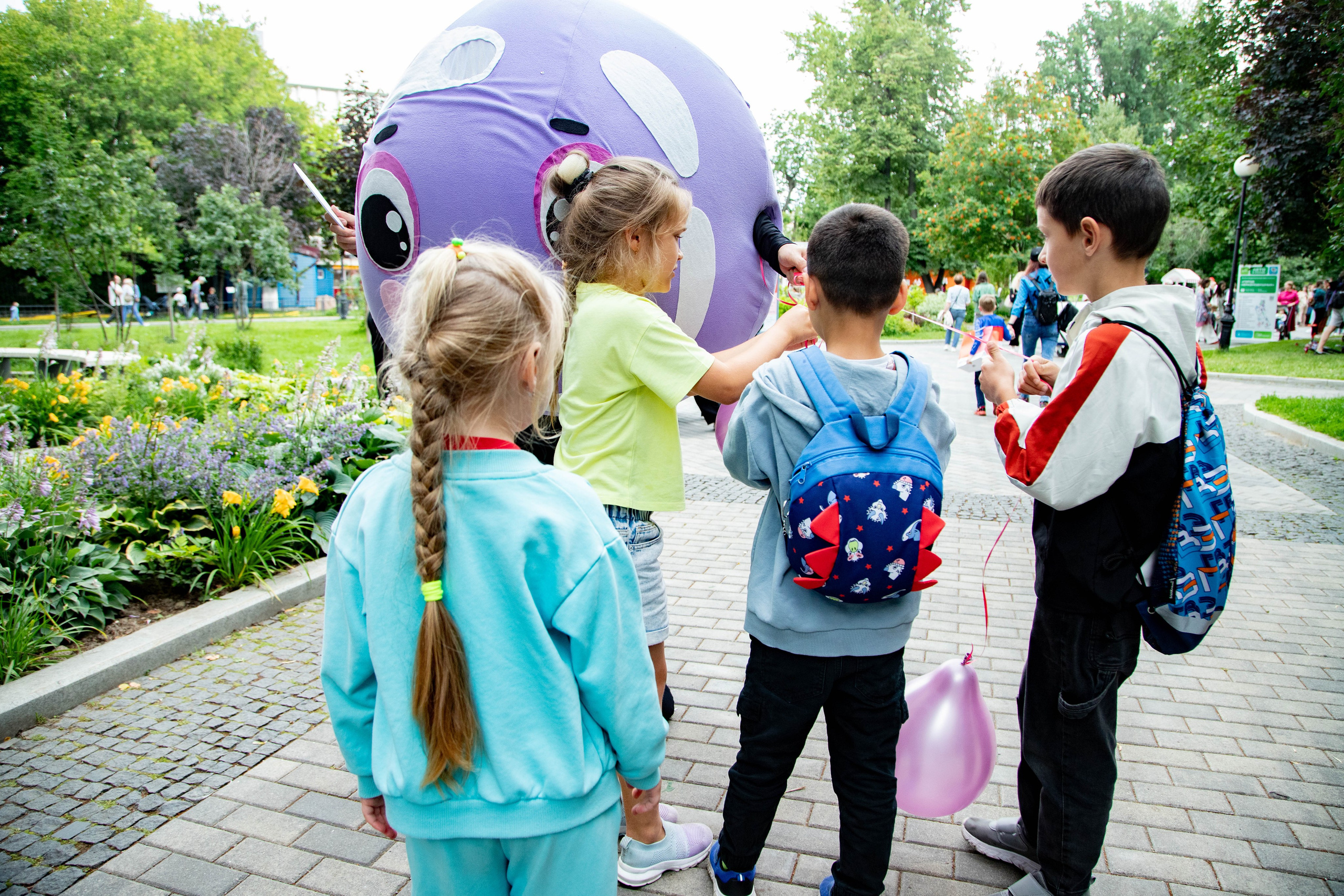 Съемка для благотворительного фонда. Женский фотограф в Москве Рина Леонтьева