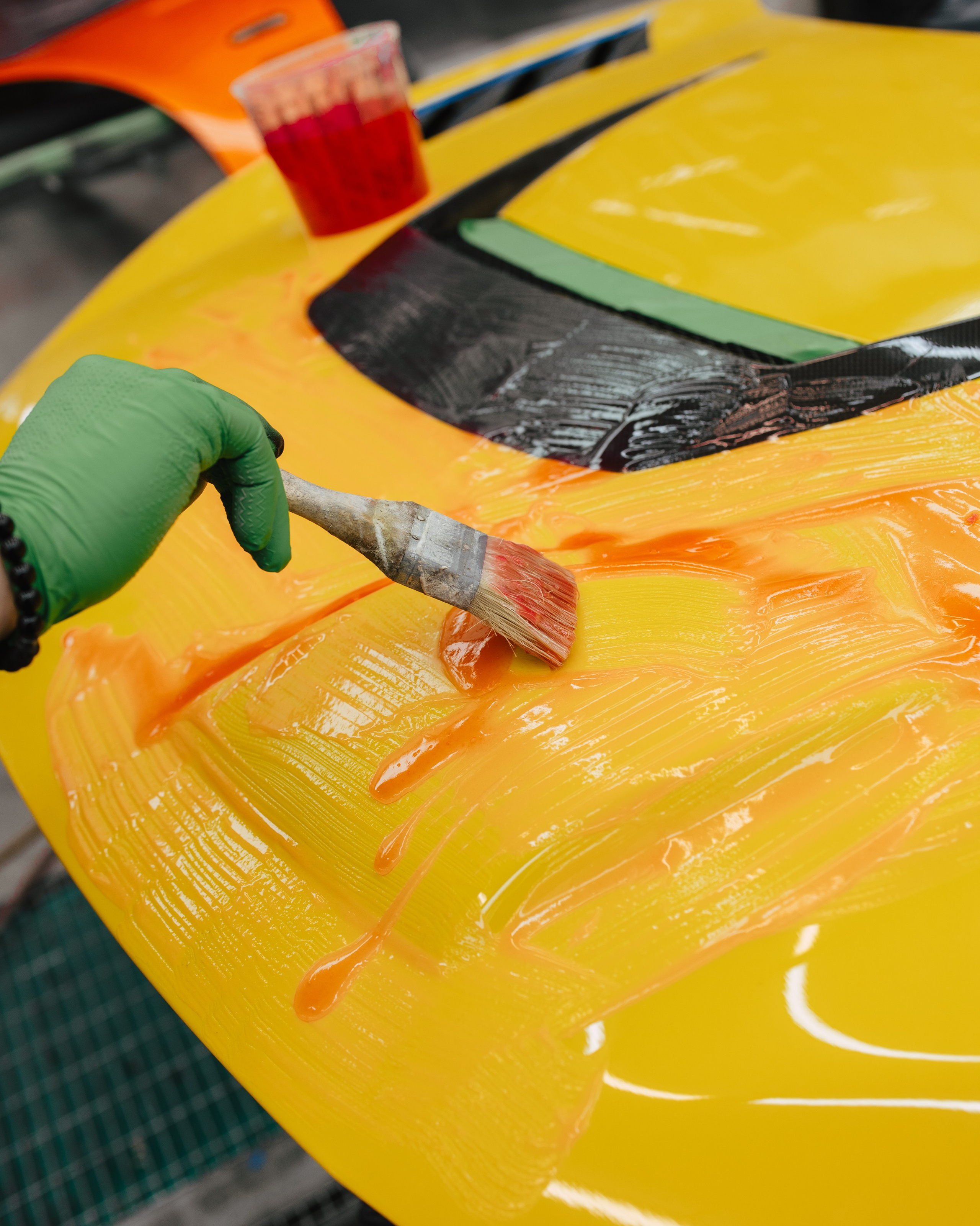 Honda Сivic type R снятие краски c капота и лачка карбона. DeLorein