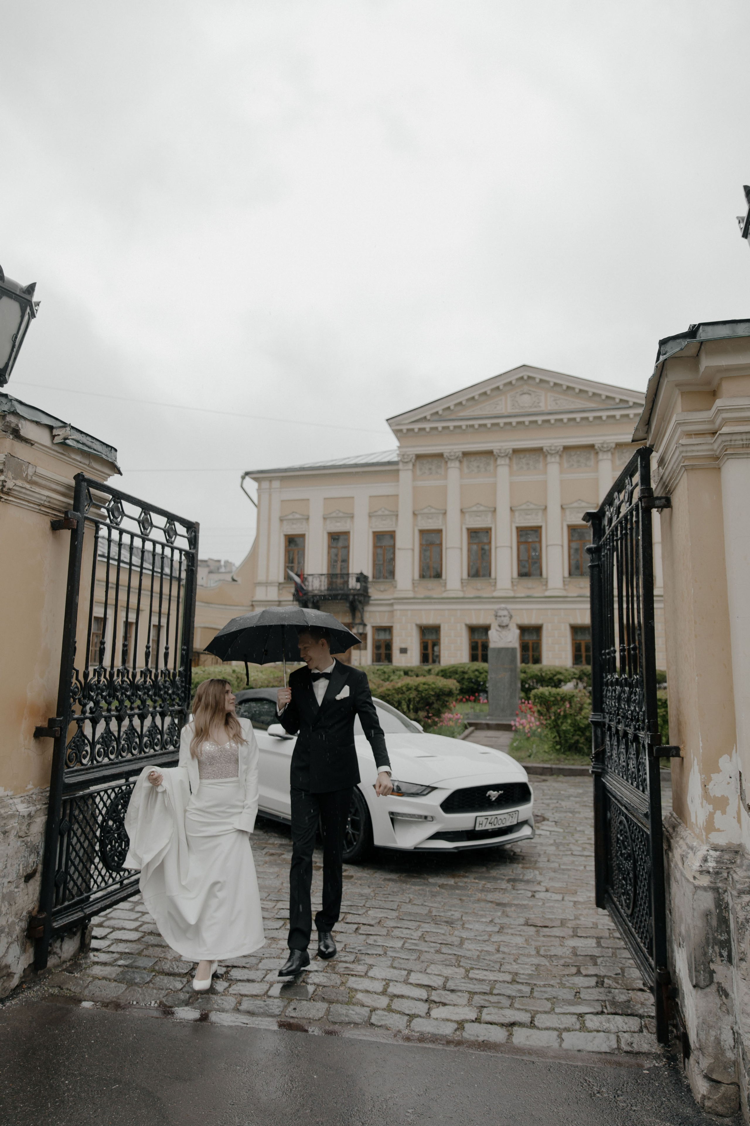 07.05.2024. RETOUCH-HOUSE