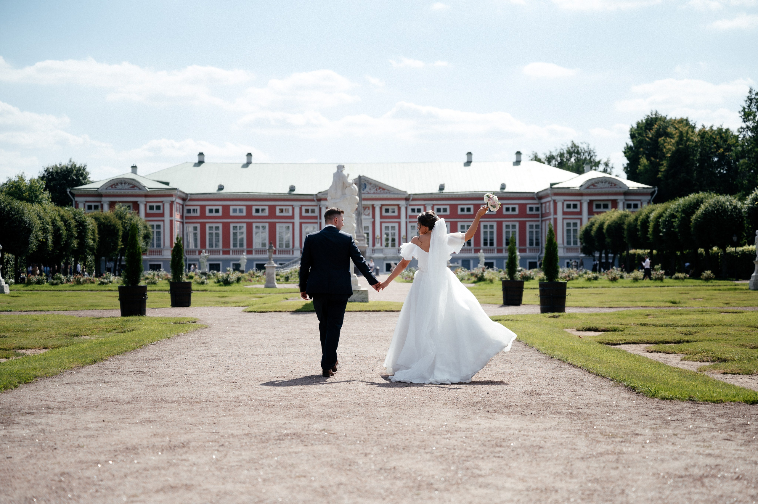 Свадебная фотосессия в усадьбе Кусково