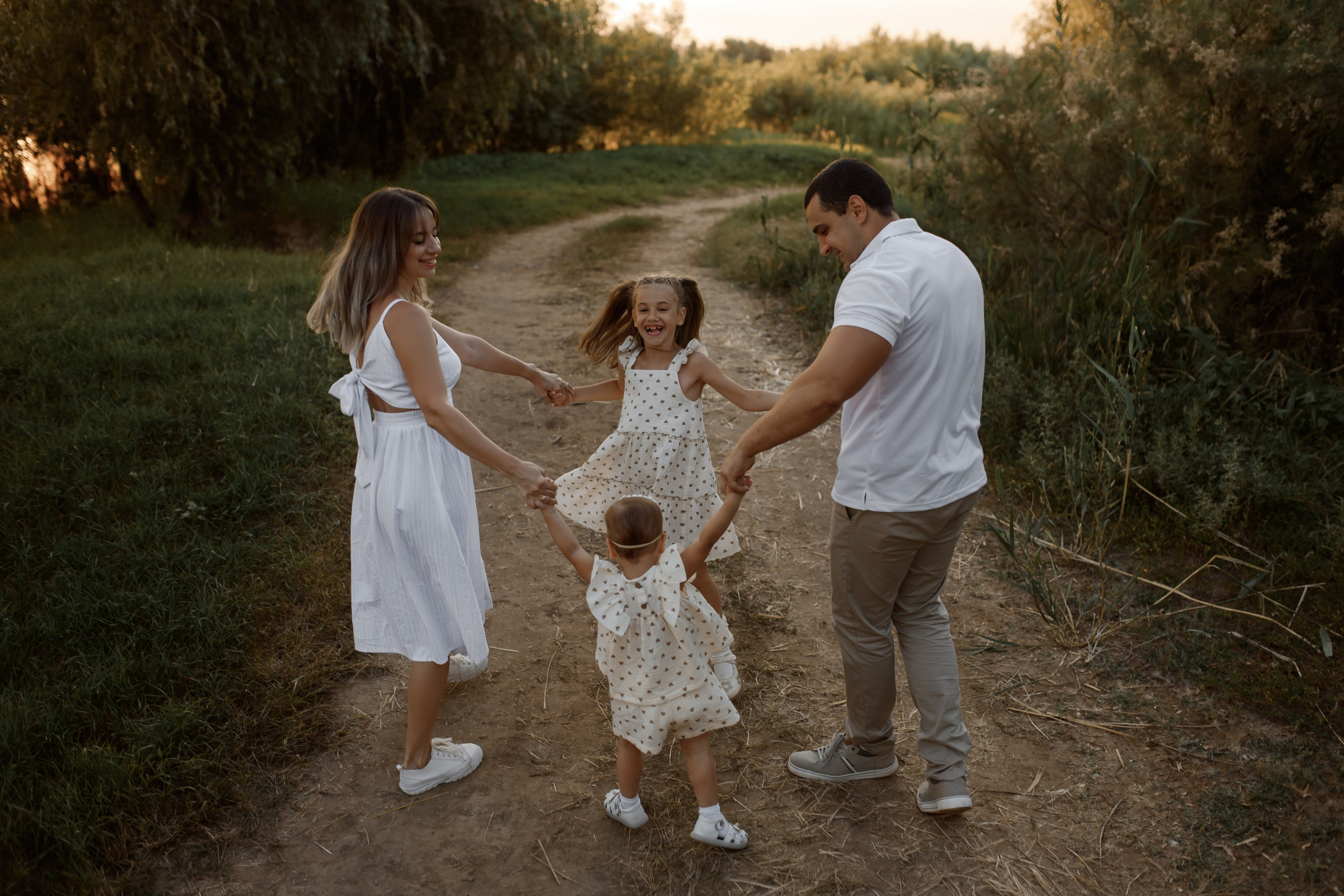 Семейные истории. Свадебный фотограф в г. Астрахань. Так же выезжаю в другие города