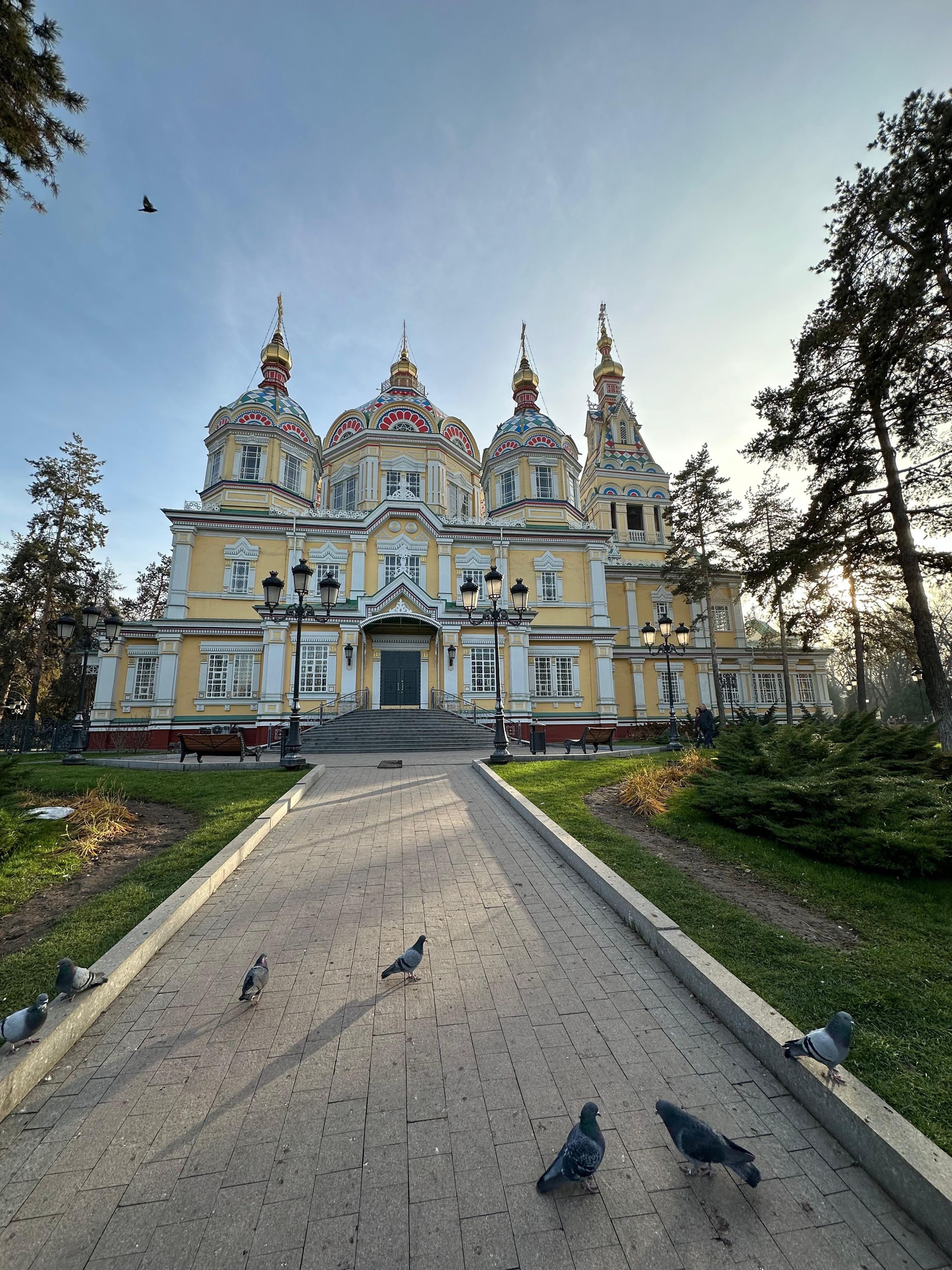 Медео, Шымбулак и обзорная экскурсия по Алматы — полный тур