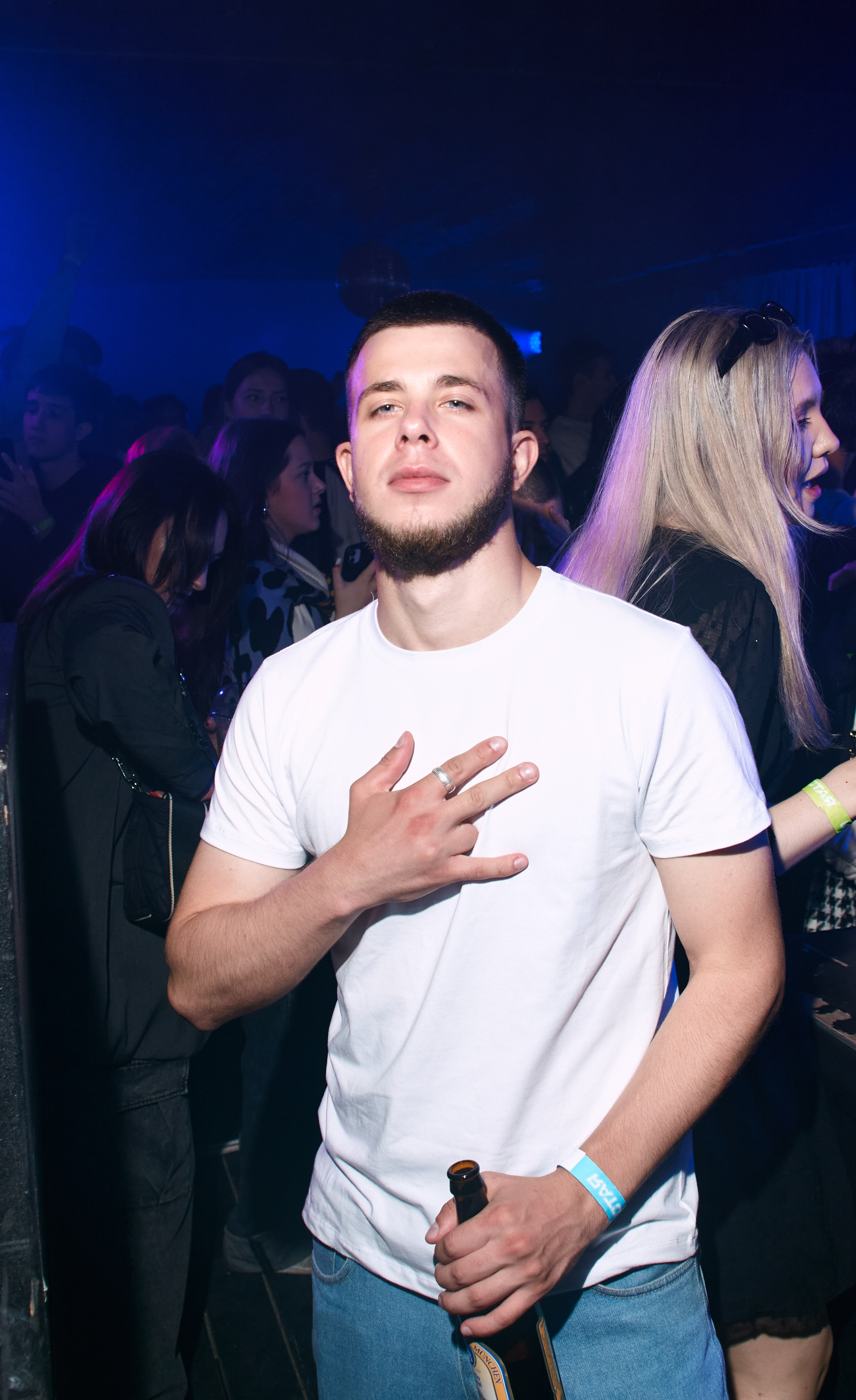 Галерея фотографий — портфолио фотографа Екатеринбурга. Портретный и репортажный фотограф в Екатеринбурге Толя Настоящев