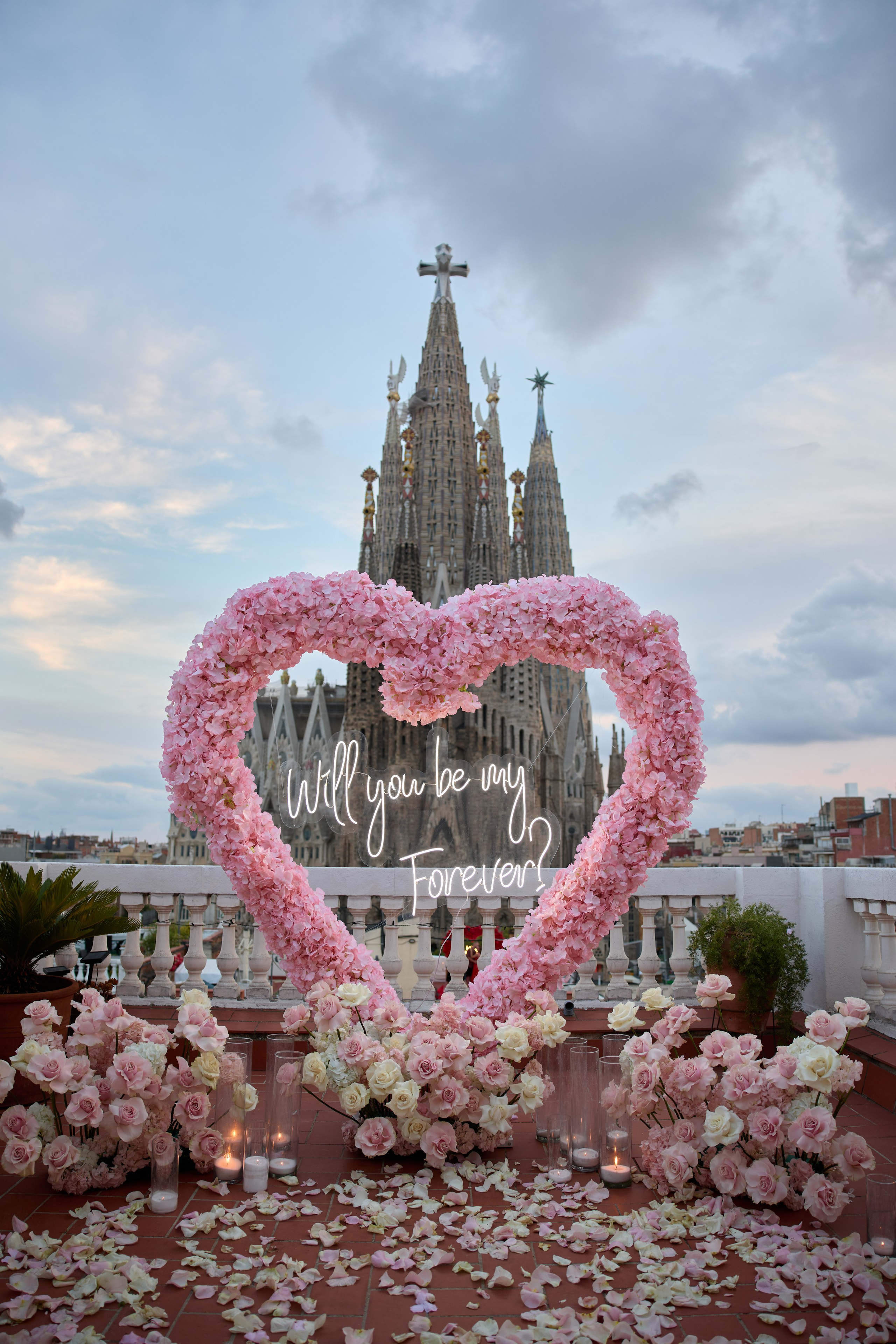 Proposal terassa 2 Sagrada Familia. Photographer & Videographer in Barcelona