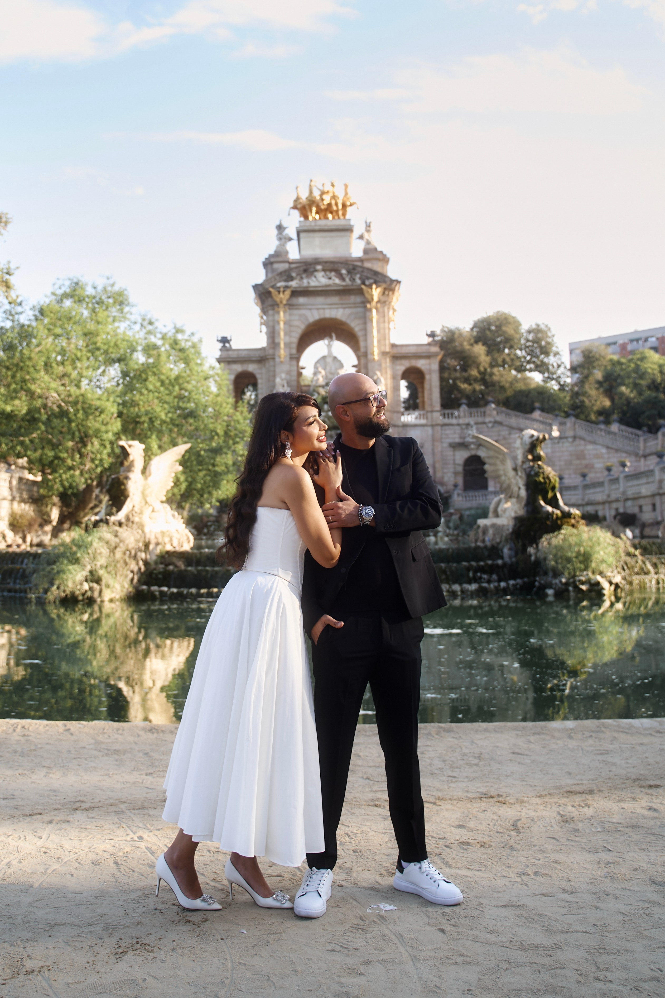 Love story at Ciutadelle Parc. Photographer & Videographer in Barcelona