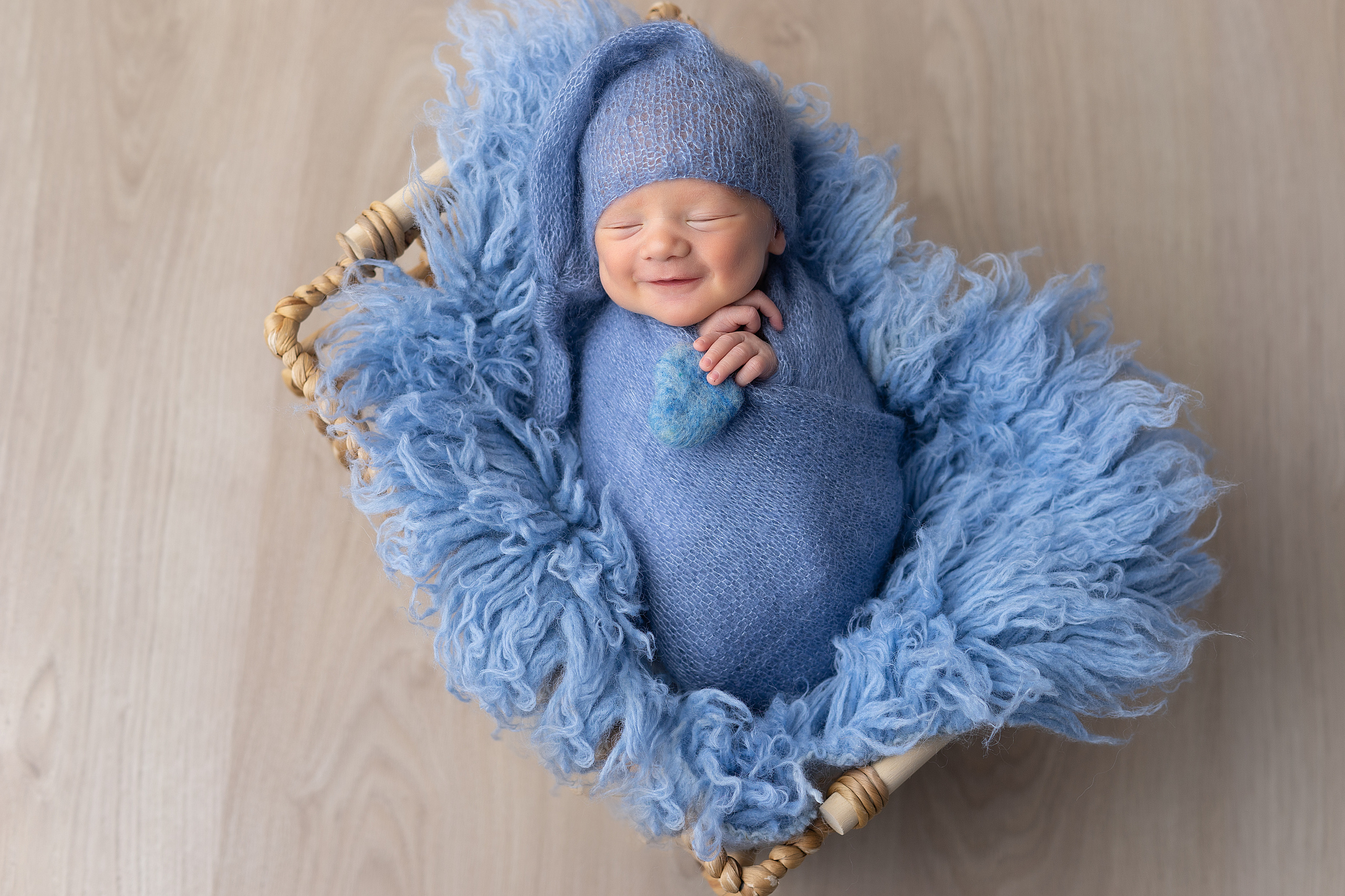 Новорожденные. Фотограф в Новосибирске