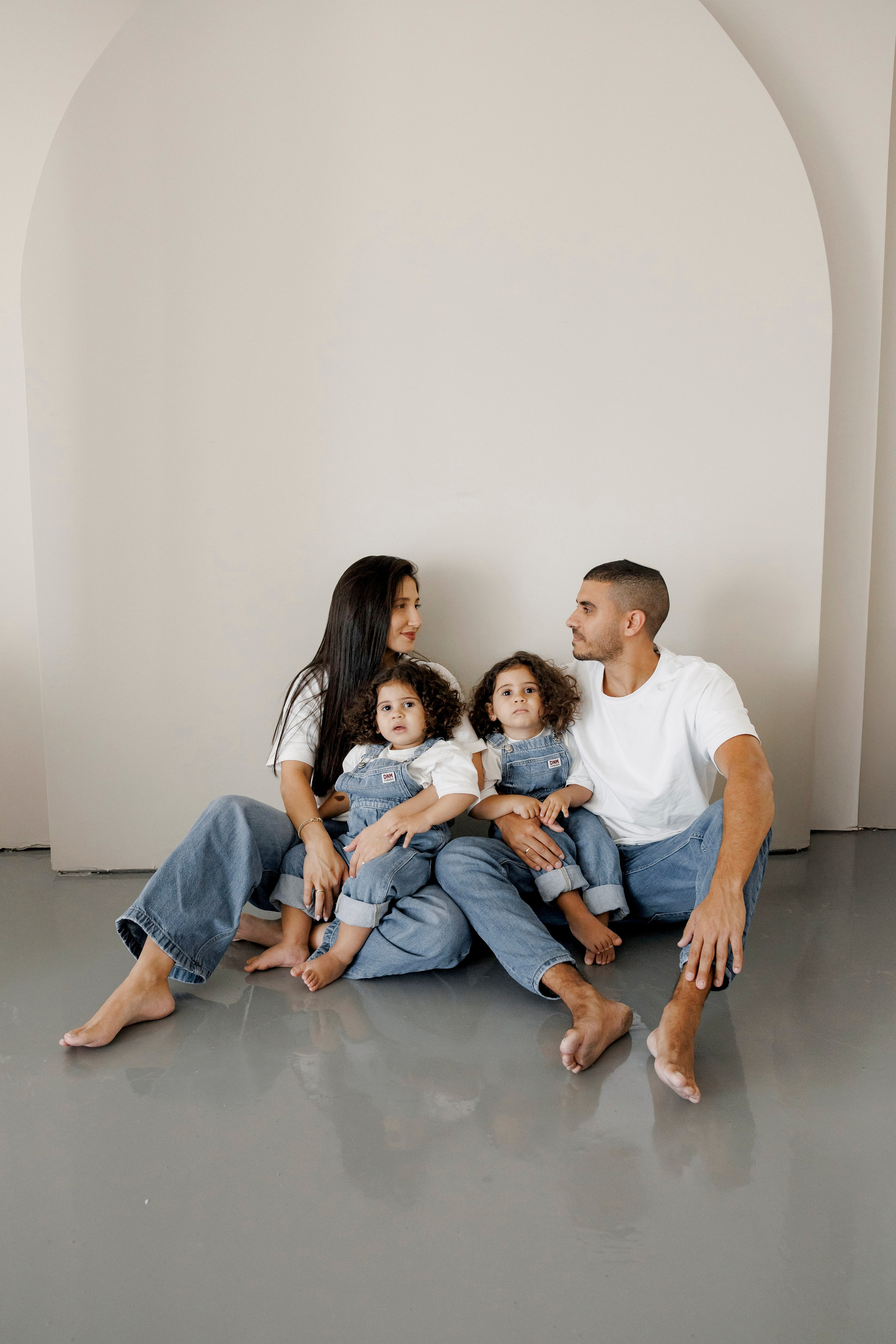 Family photoshoot inside the studio in Hadera. Wedding and family photographer