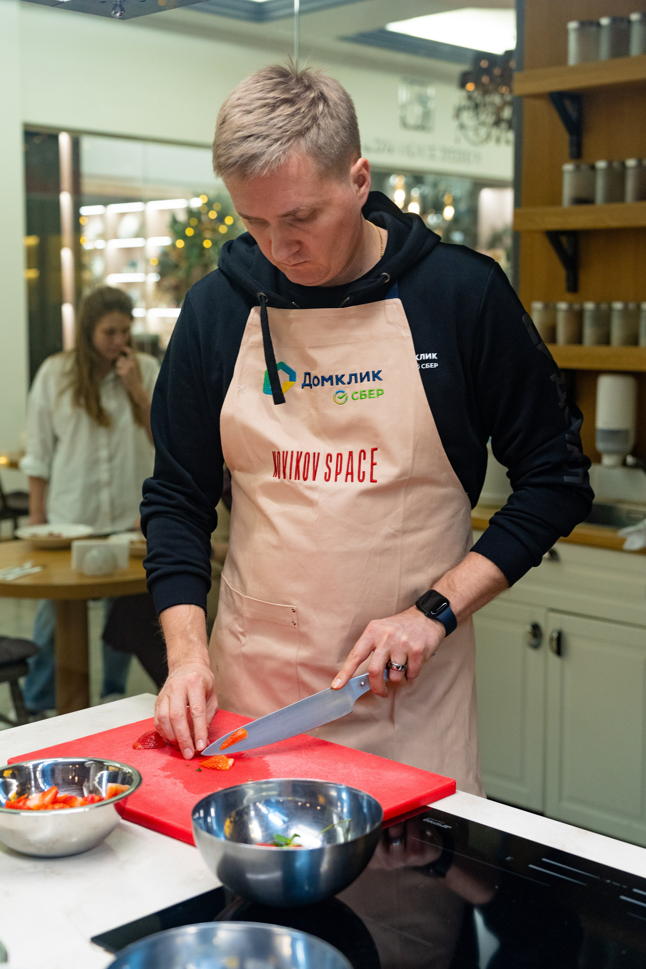 NOVIKOV SCHOOL — Умами зал. Фотограф Никита Комаров