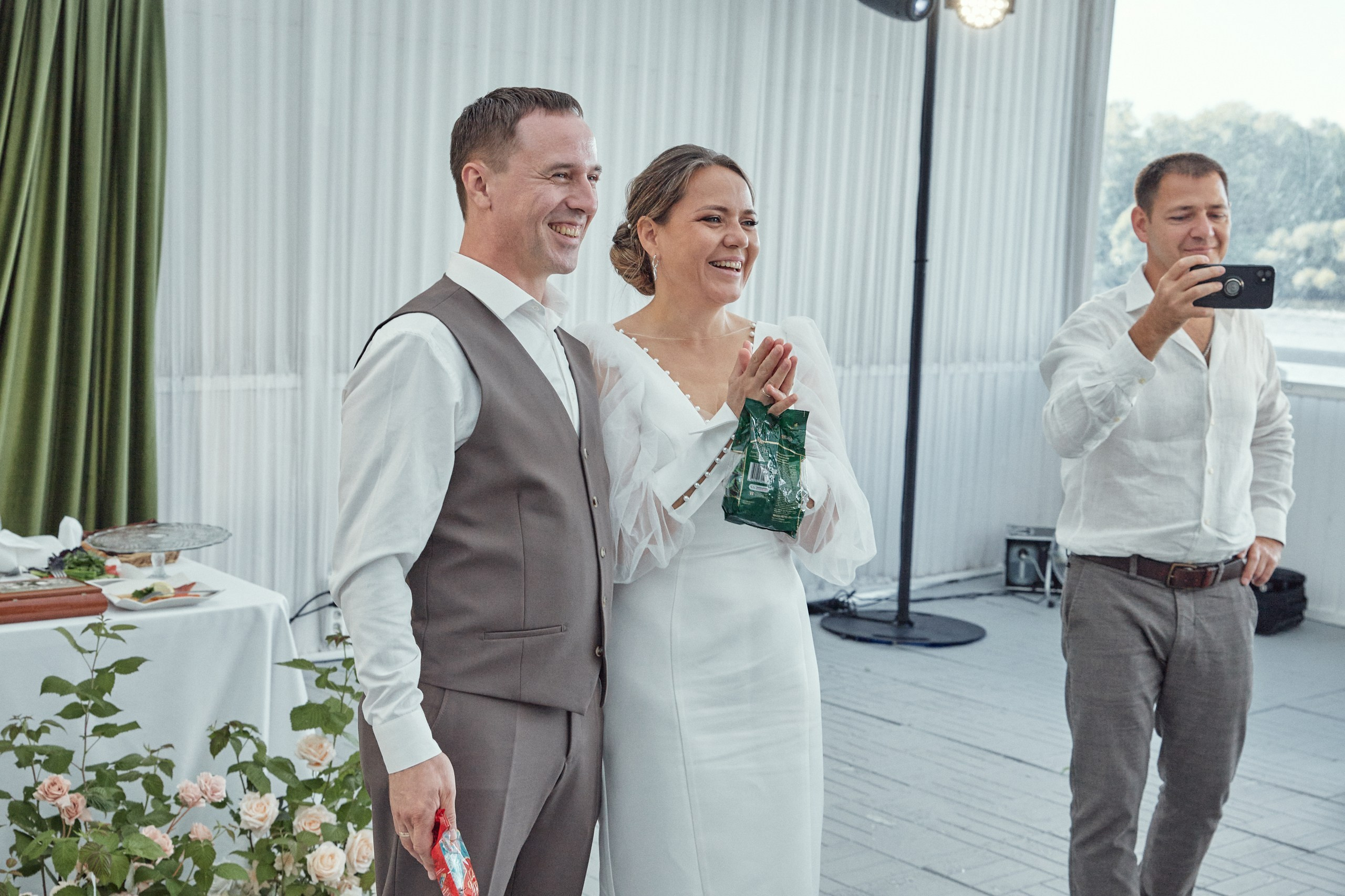 Счастье здесь. Свадебный фотограф Антон Артюшин. Работаю в Нижнем Новгороде и Москве