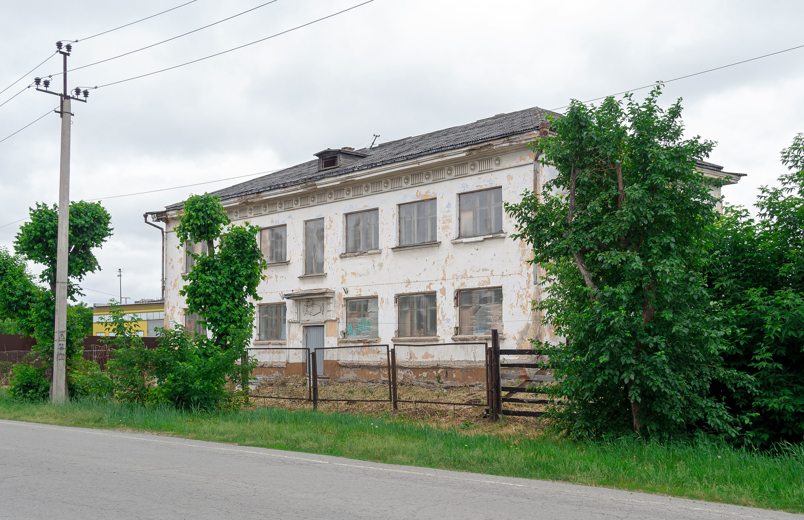 Здание детского сада № 33, «Пчёлка»