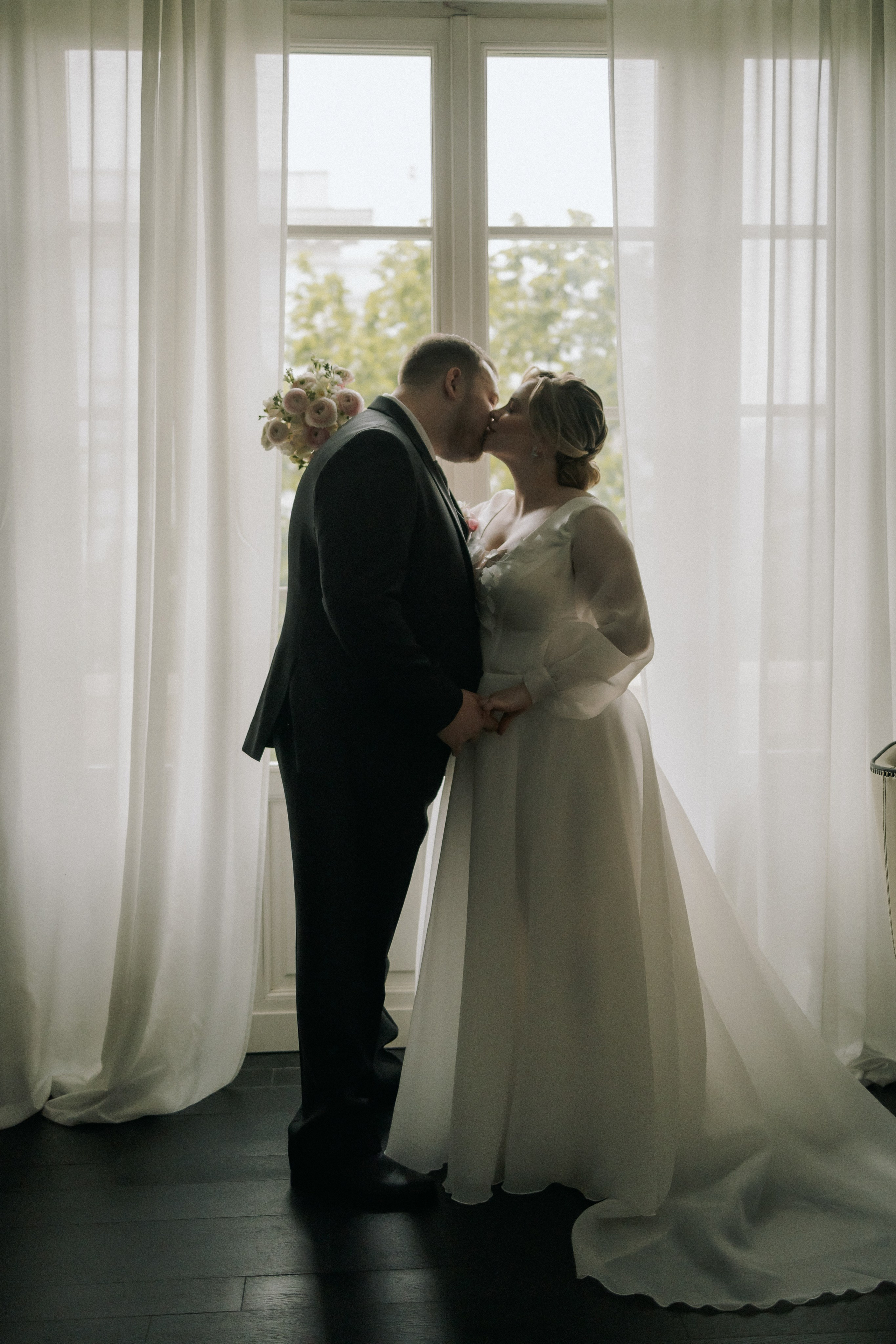 Анастасия и Сергей. Свадебная прогулка. Свадебная фотография. Арина Рубах