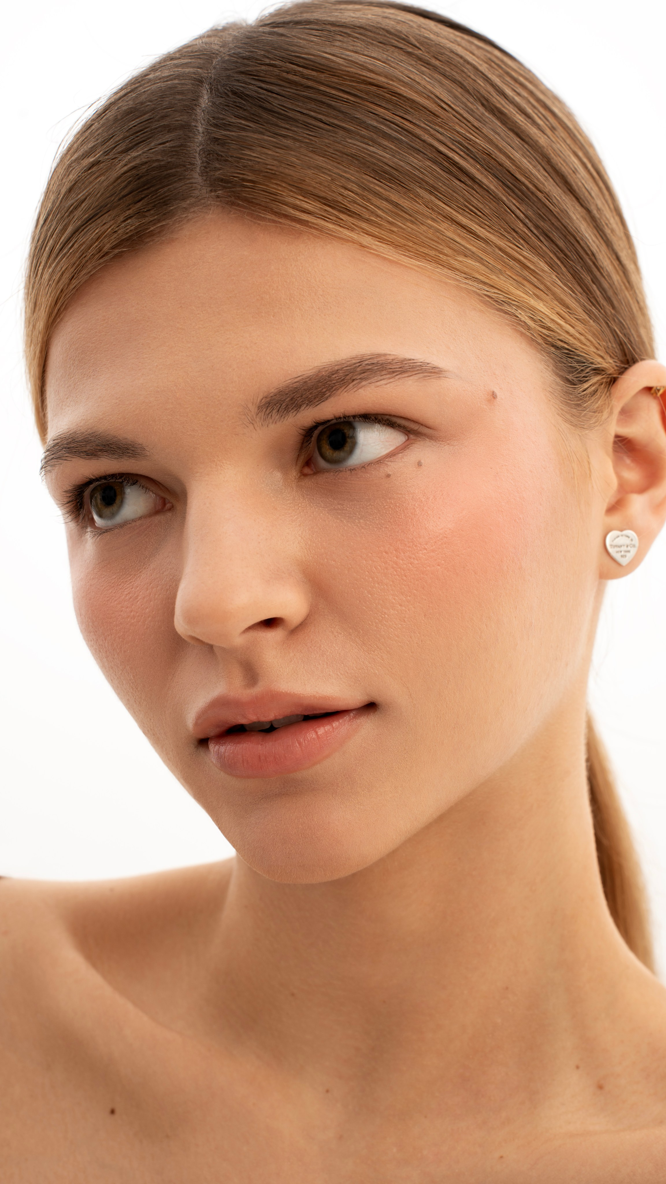 Beauty. Retouching service