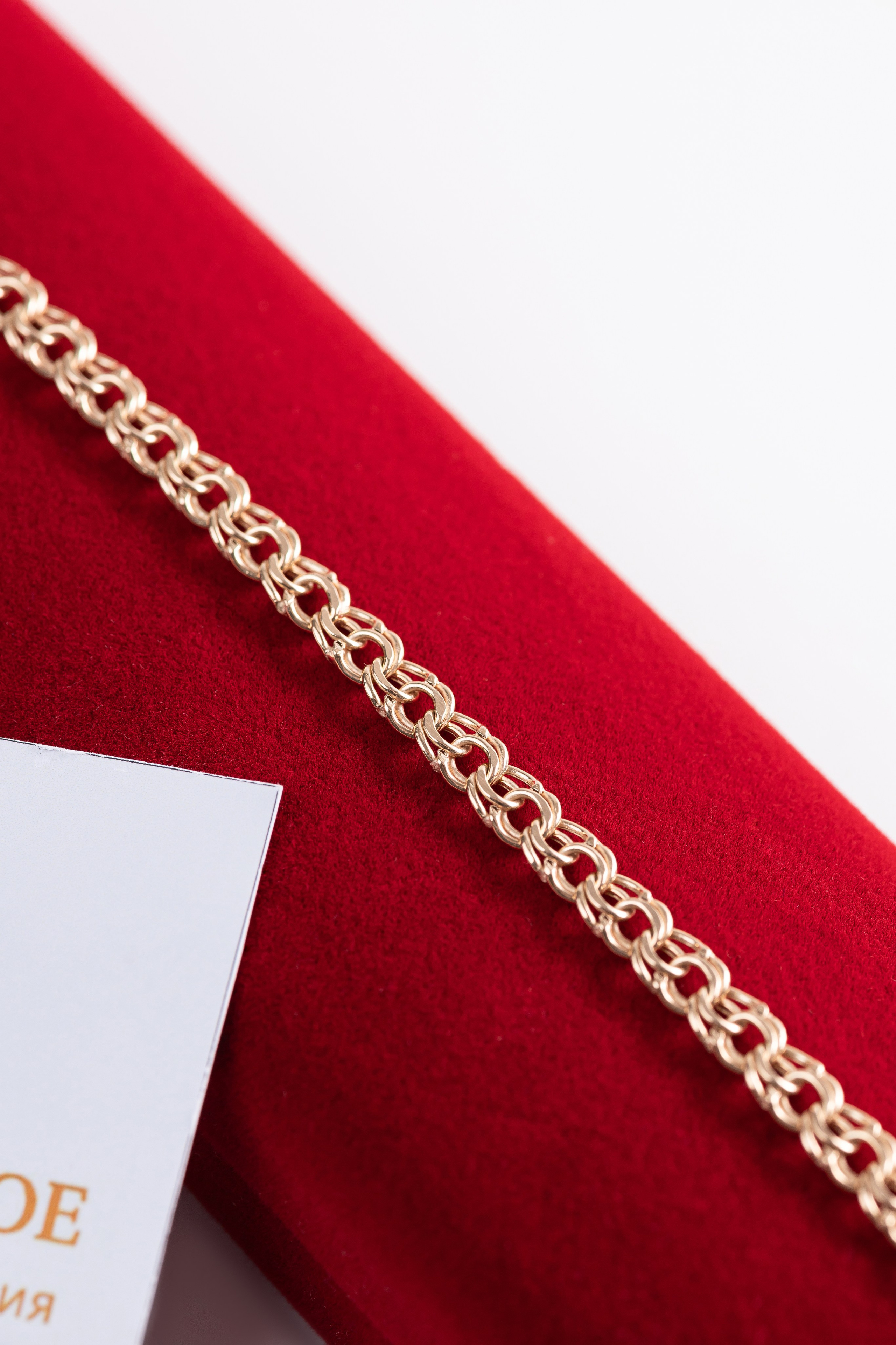 Рекламные фотографии ювелирных изделий. Рекламный фуд фотограф и видеограф в Астане Алина Лысенко