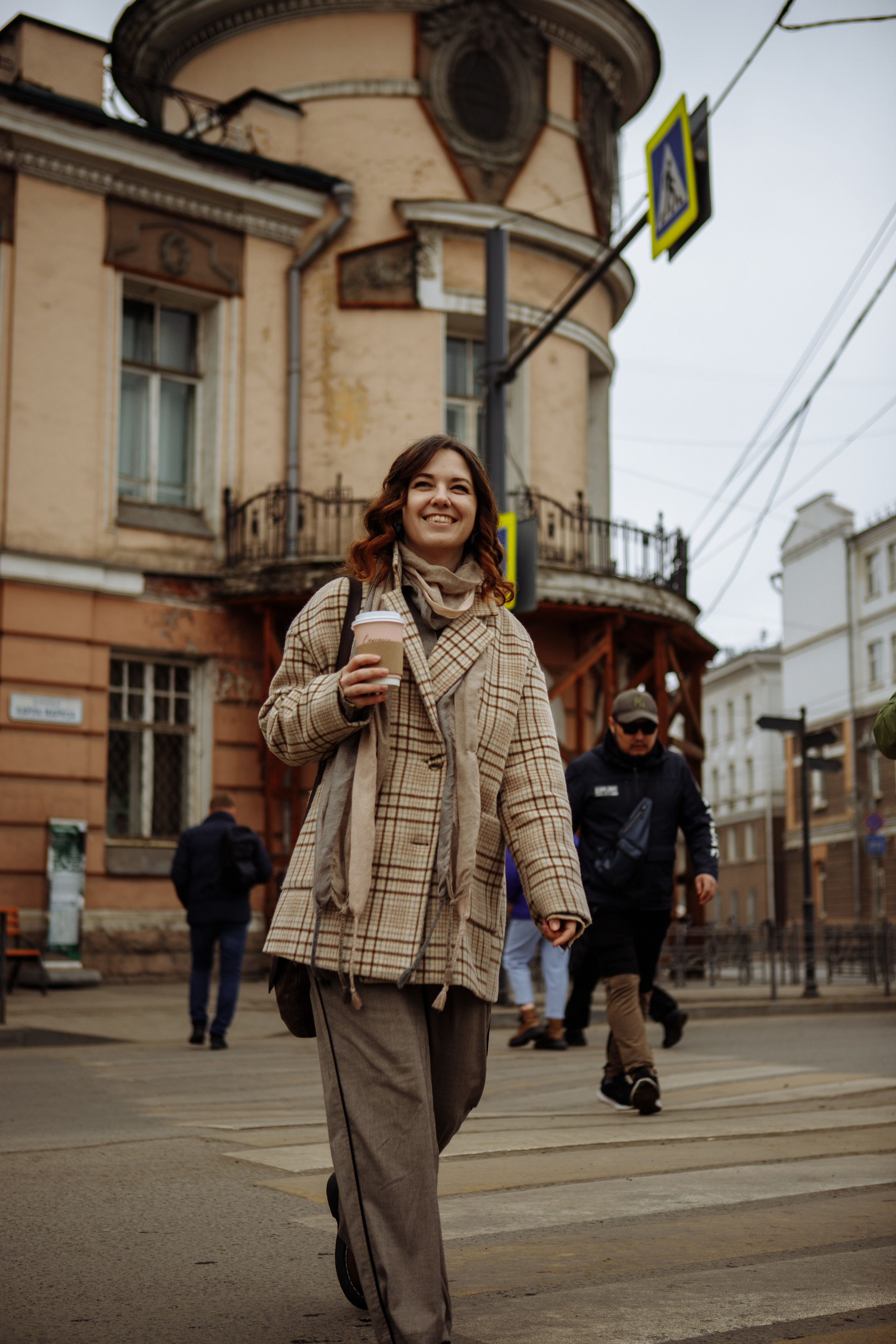 Марина. Фотограф в Иркутске Анастасия Кись. Студийная фотосессия беременности в тканях Иркутск. Семейная фотосессия, ПОРТРЕТ «ПОКОЛЕНИЕ»