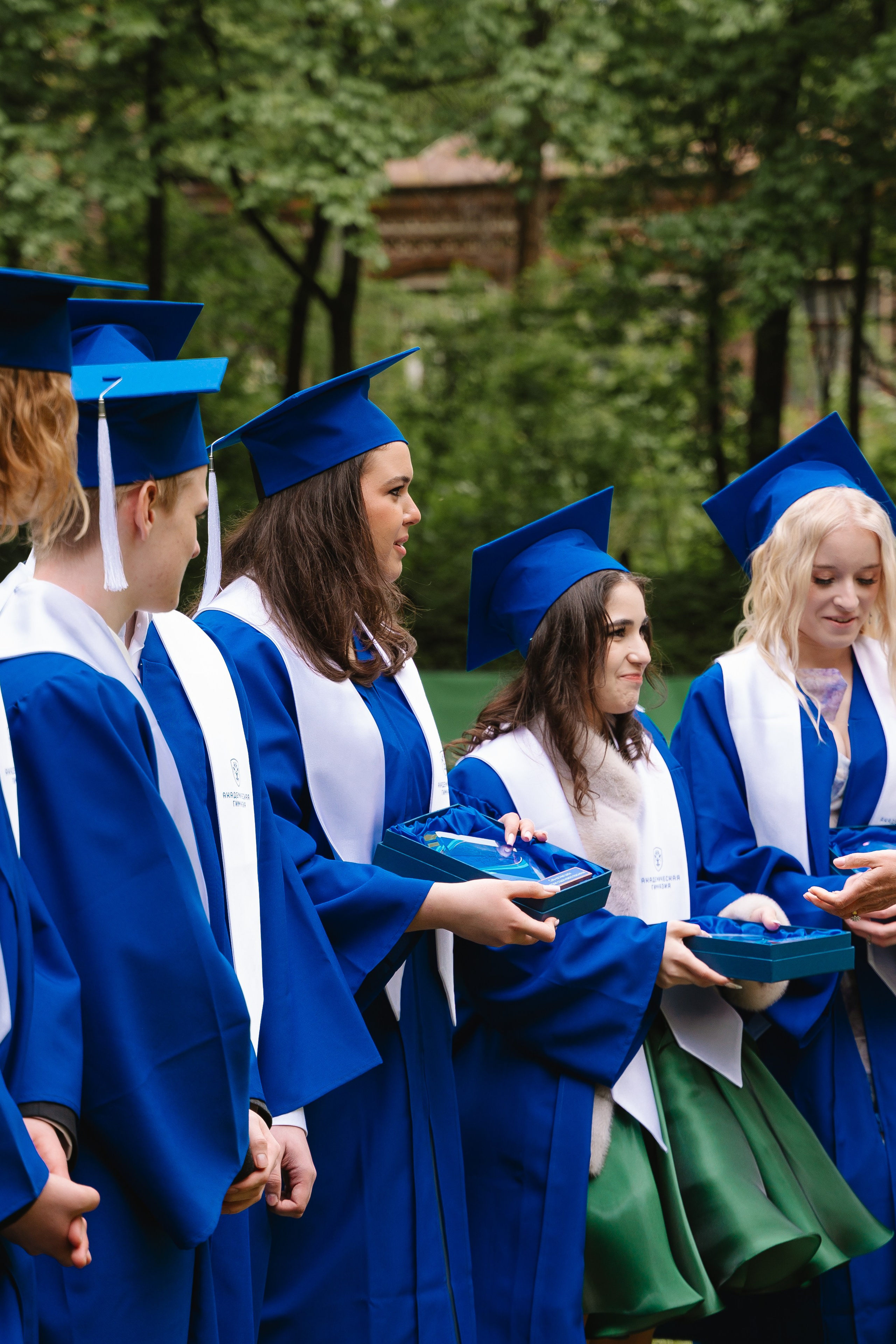 Академическая гимназия 11 класс|последний звонок. Фотограф — Ася Орехова
