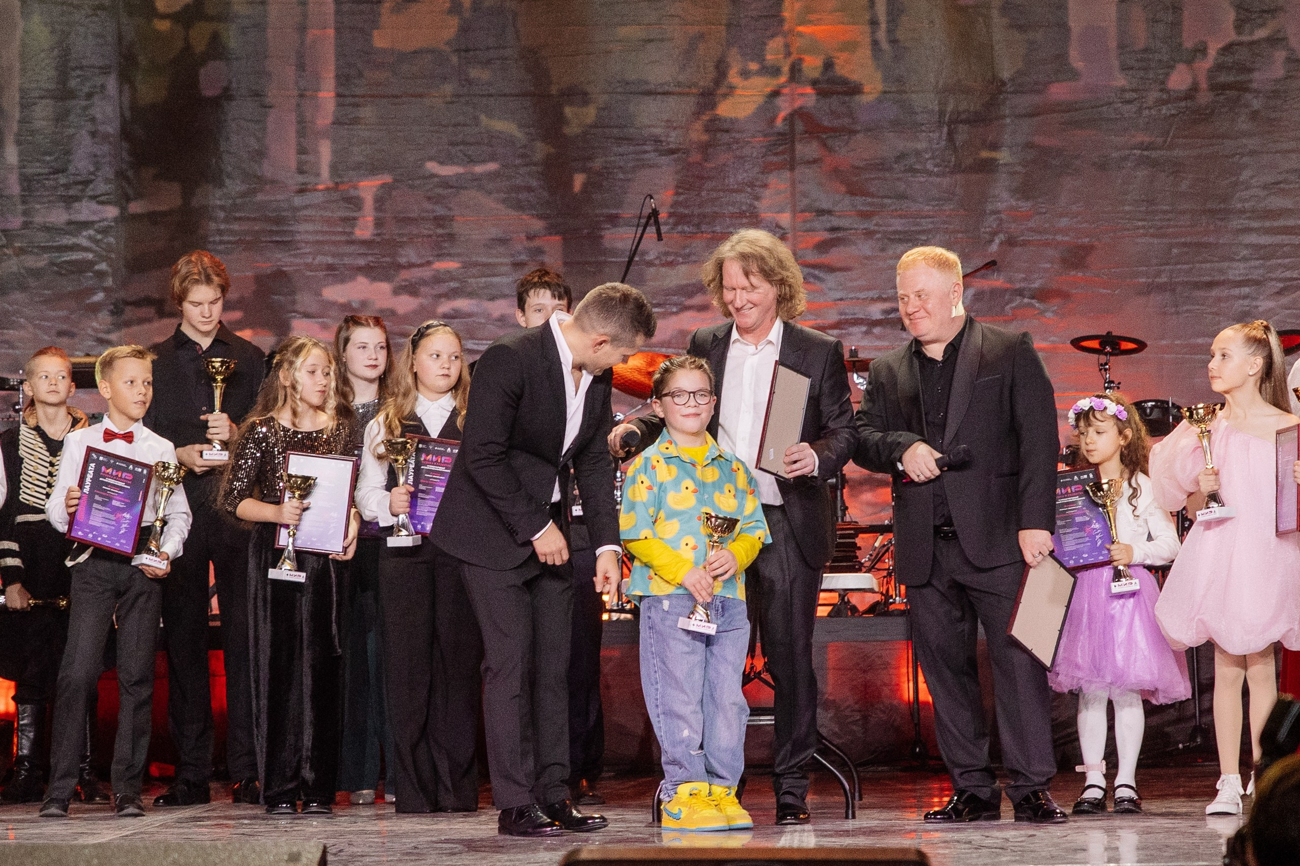 Гала-концерт Фестиваля «МИР» 2025. Александр Ченченко ака Саша Че. Свадебный и репортажный фотограф. Москва