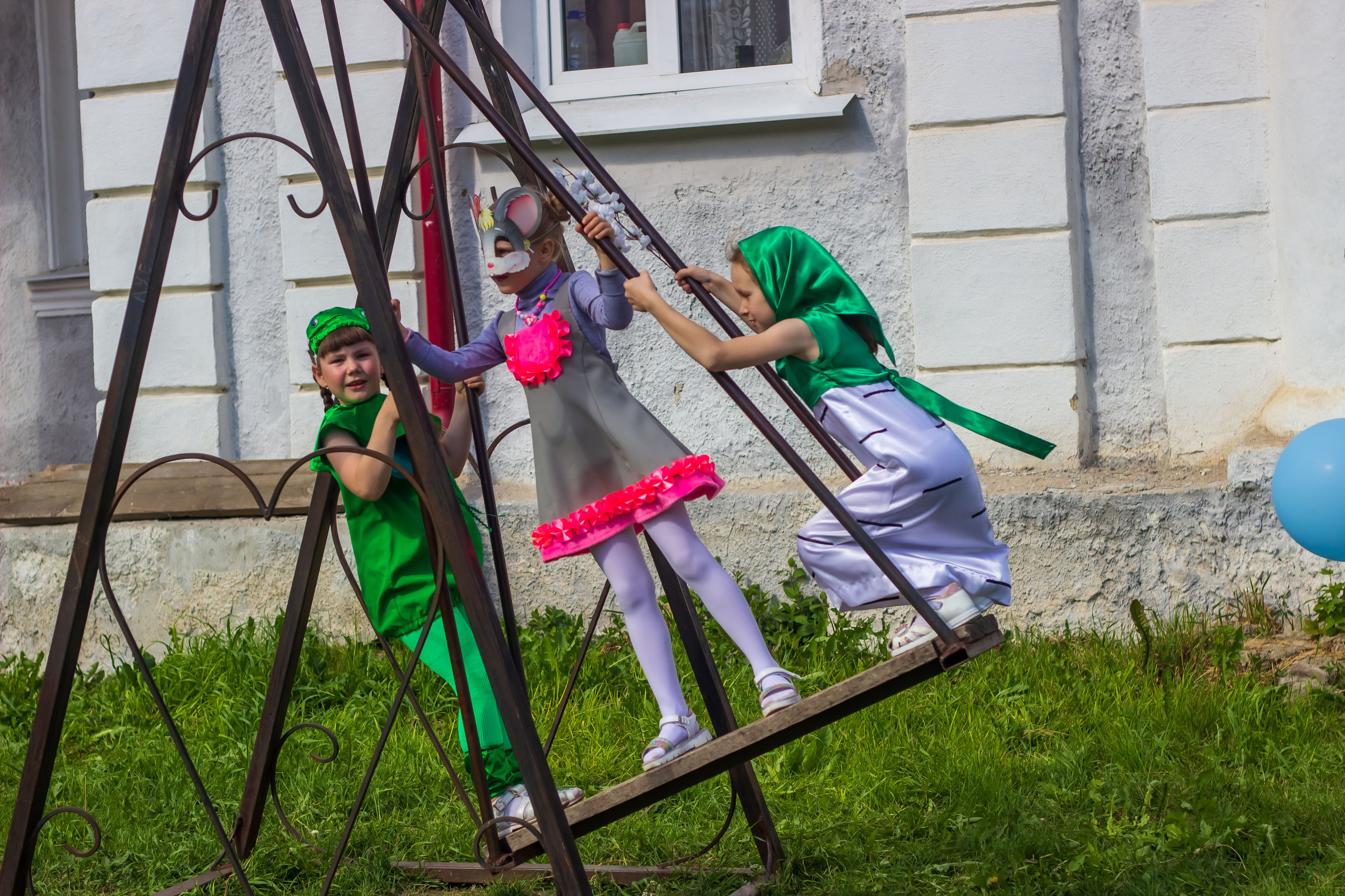 День молодёжи 2022, фотозона. Фотограф в Богдановиче Анна Сантяпова