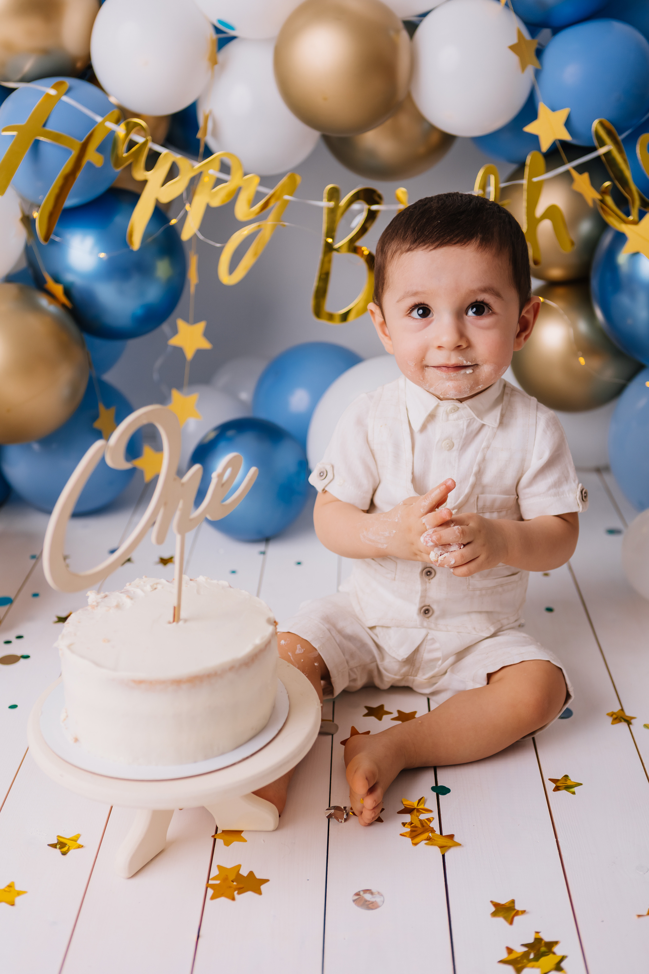 Первый тортик синий/золотой. Семейный фотограф Обнинск