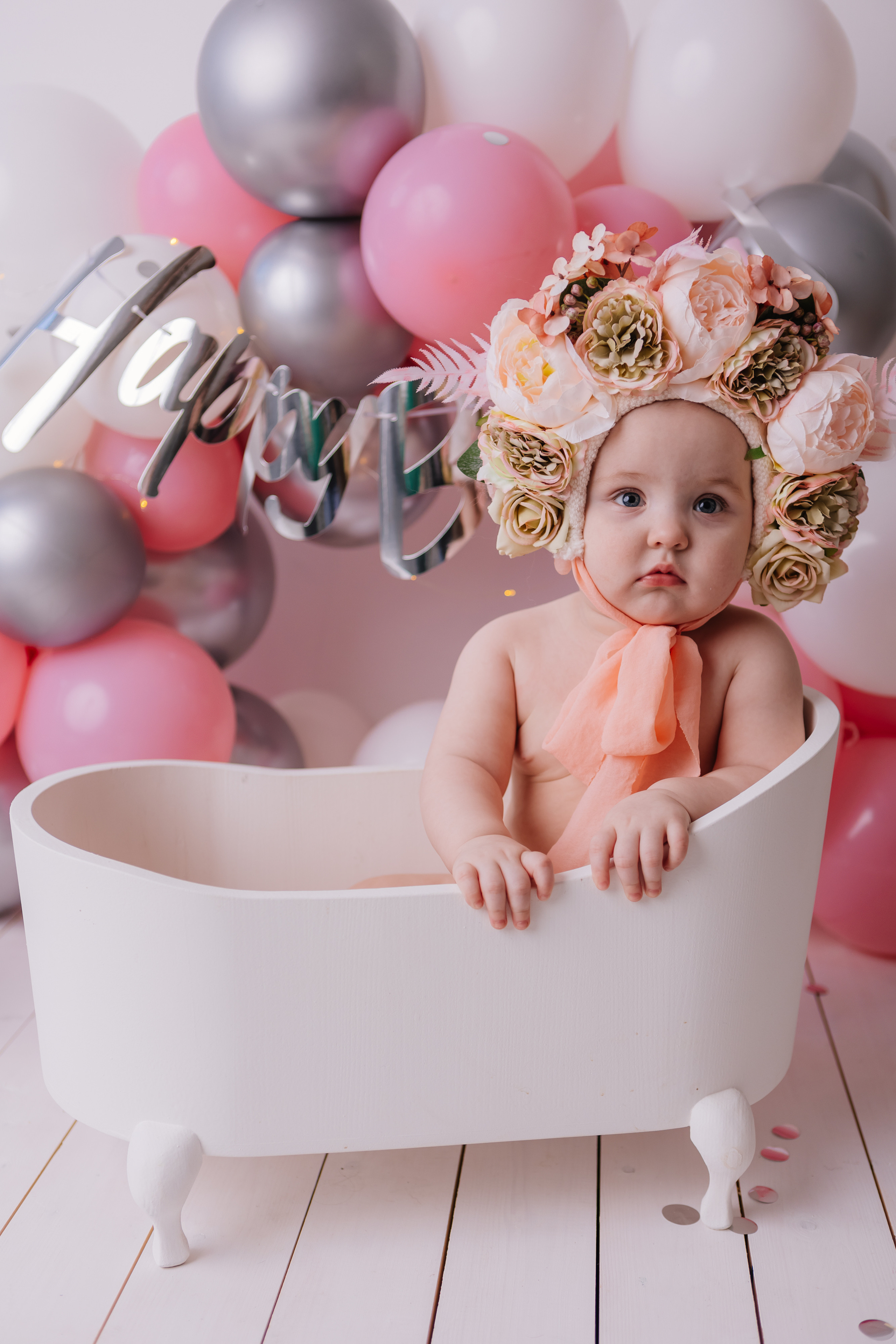 Первый тортик Розовый. Семейный фотограф Обнинск