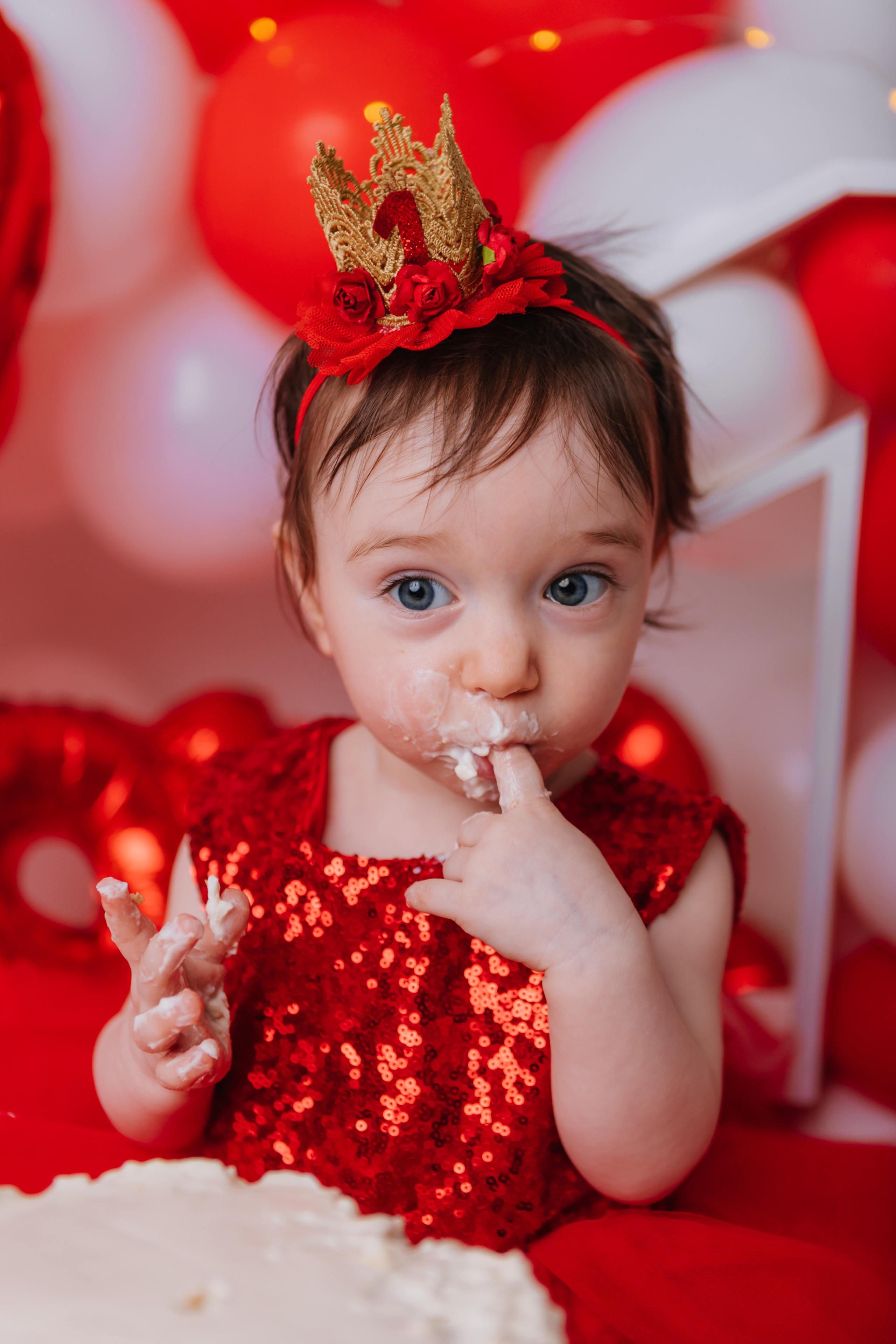 Первый тортик Красный. Семейный фотограф Обнинск