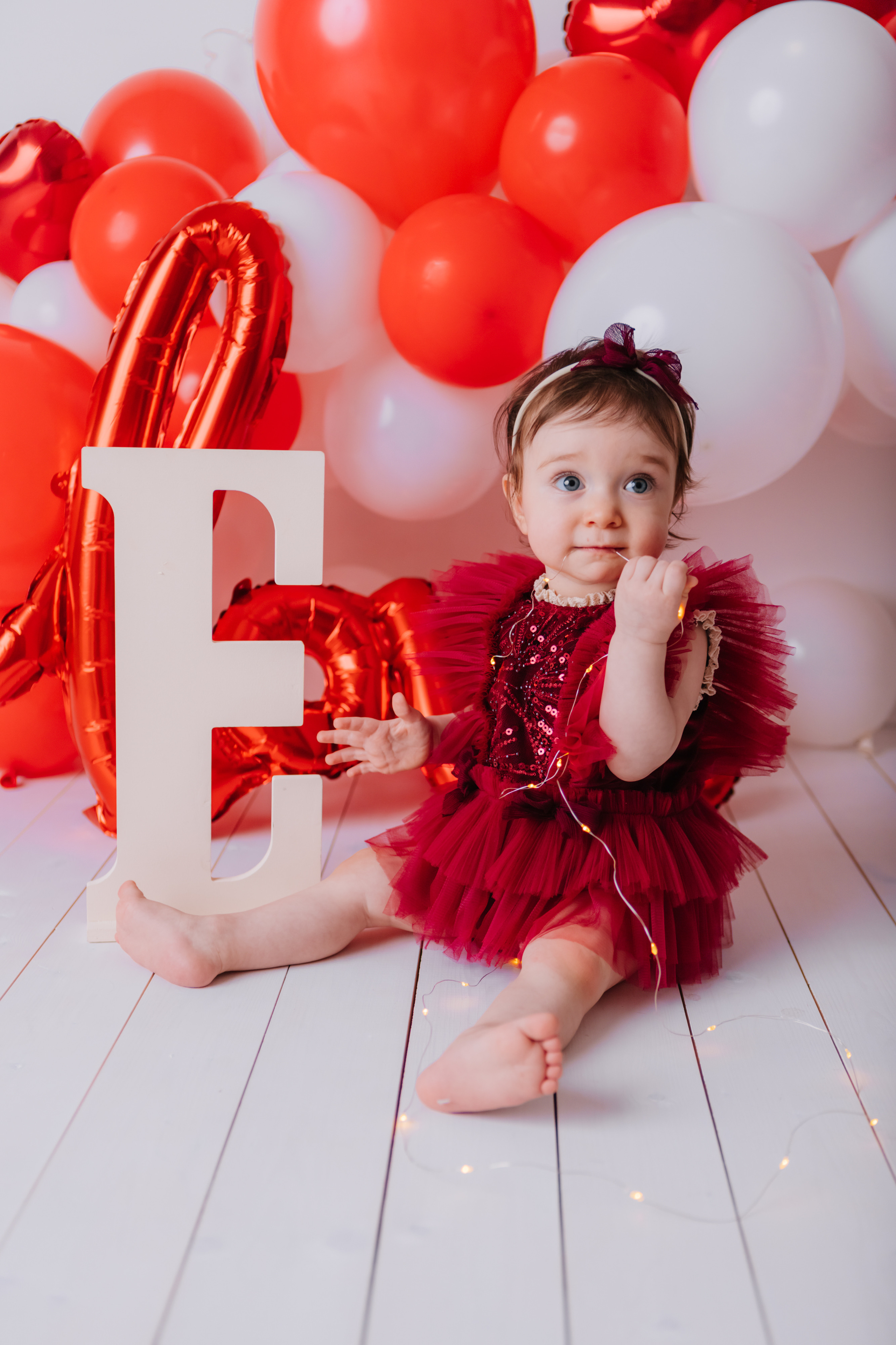 Первый тортик Красный. Семейный фотограф Обнинск